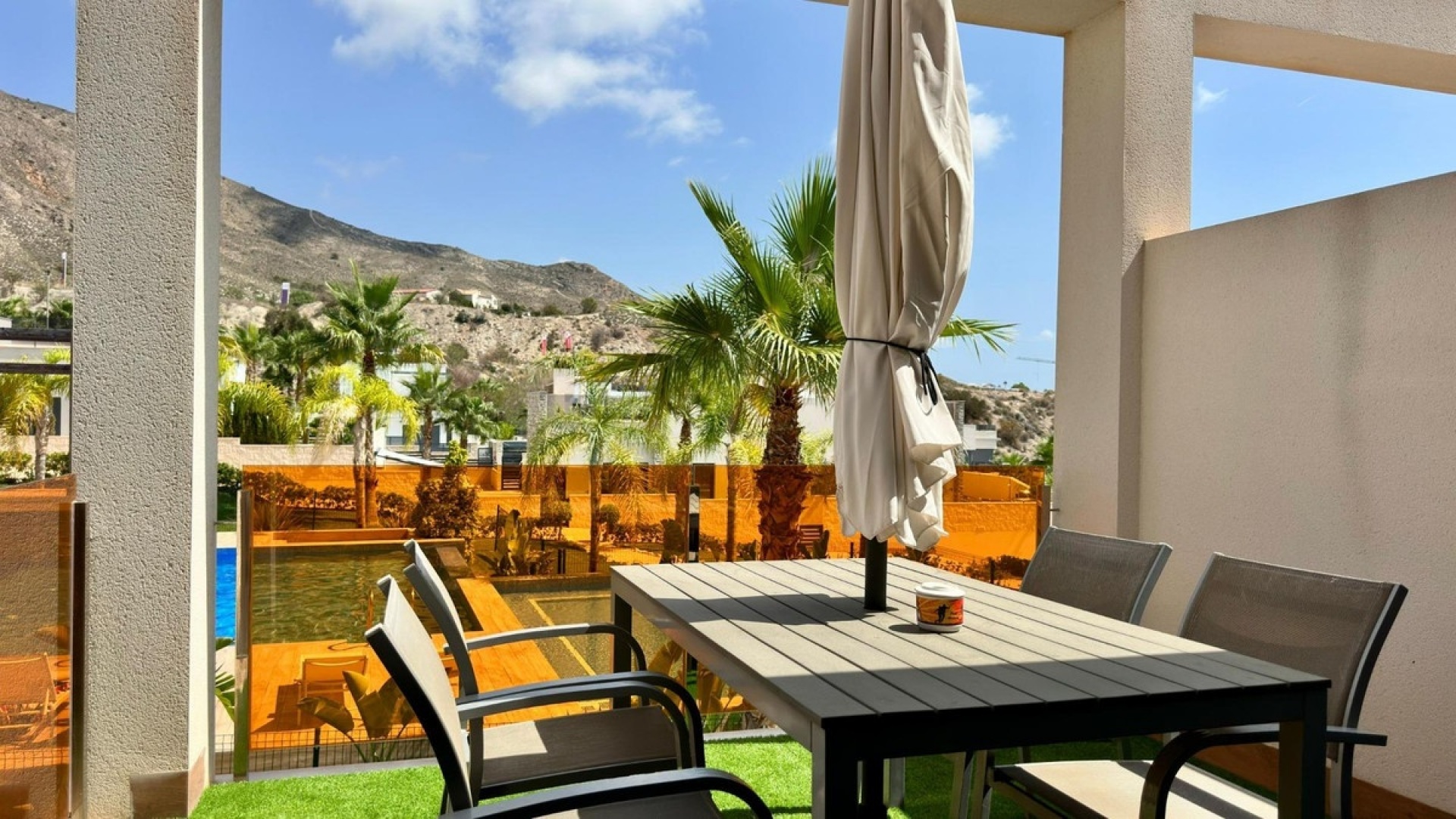 Återförsäljning - Lägenhet - Finestrat