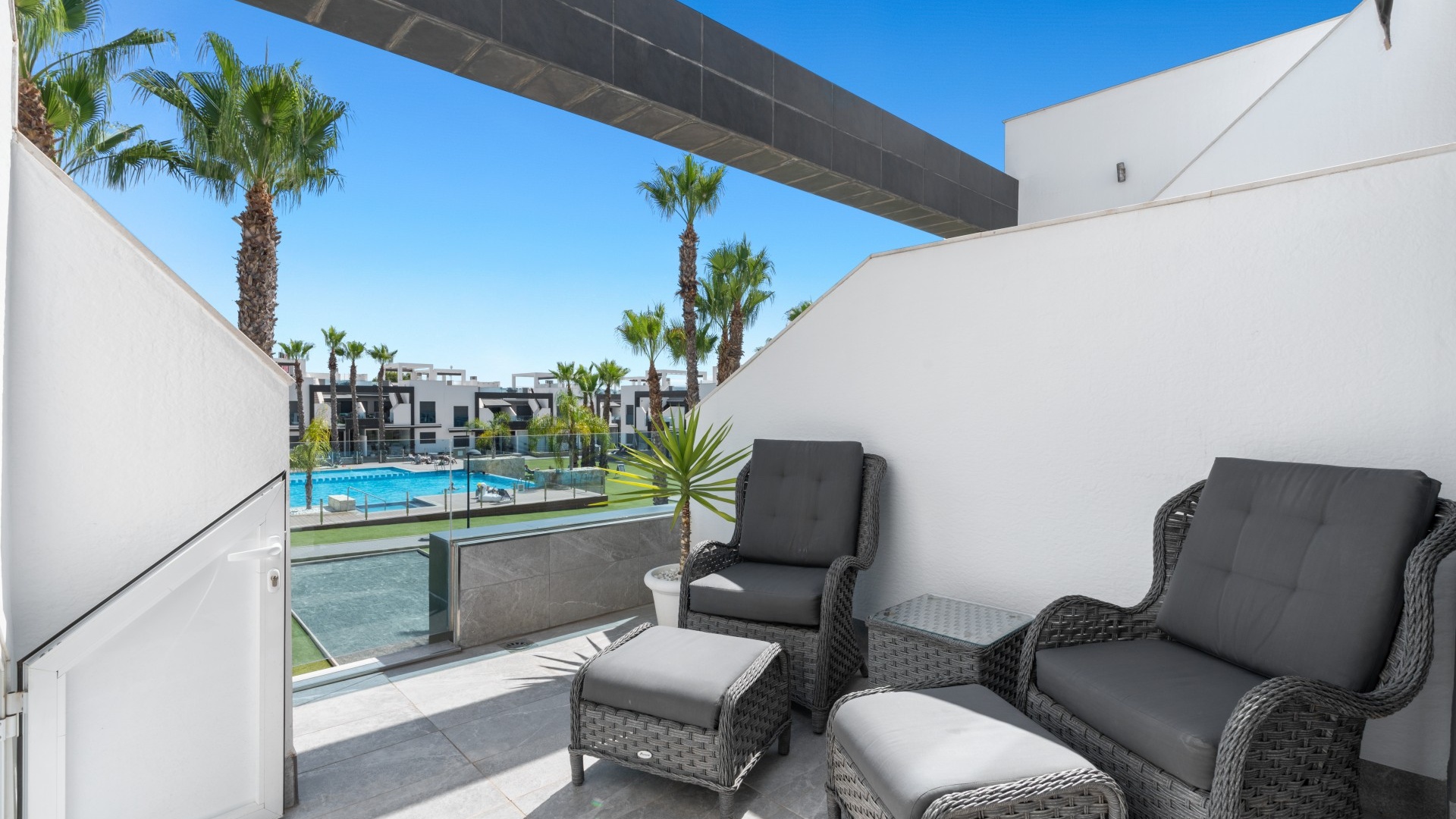 Återförsäljning - Lägenhet - La Zenia - oasis beach