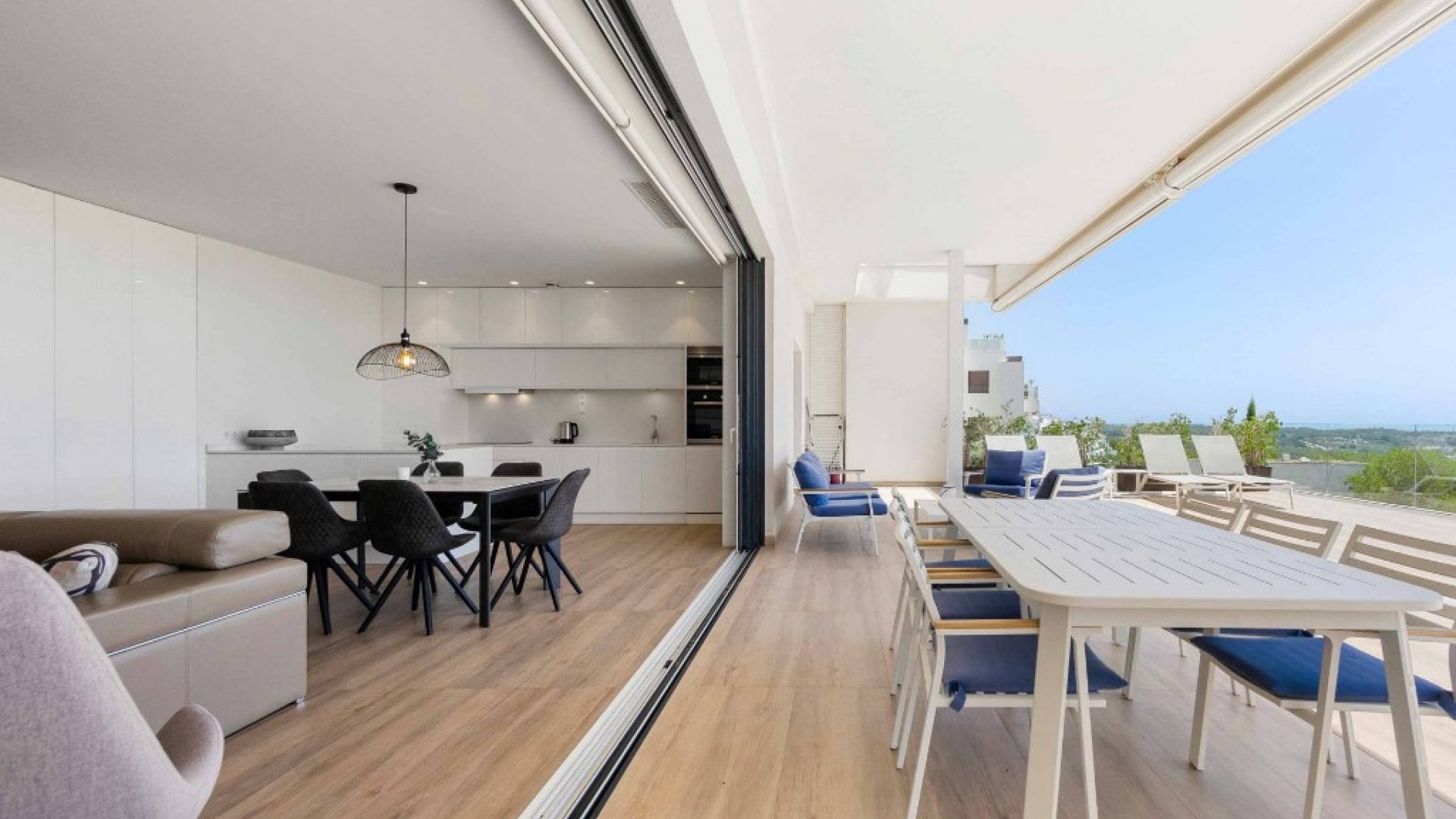 Återförsäljning - Lägenhet - Las Colinas Golf Resort