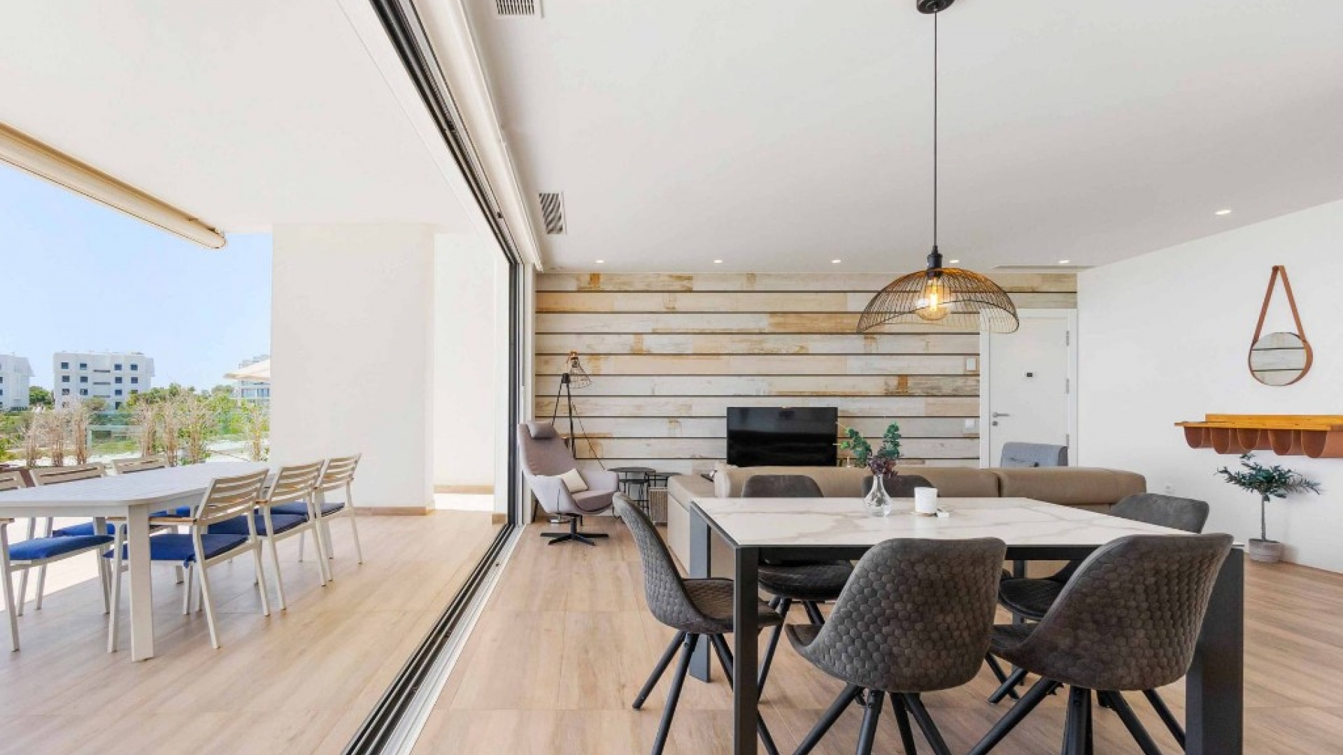 Återförsäljning - Lägenhet - Las Colinas Golf Resort