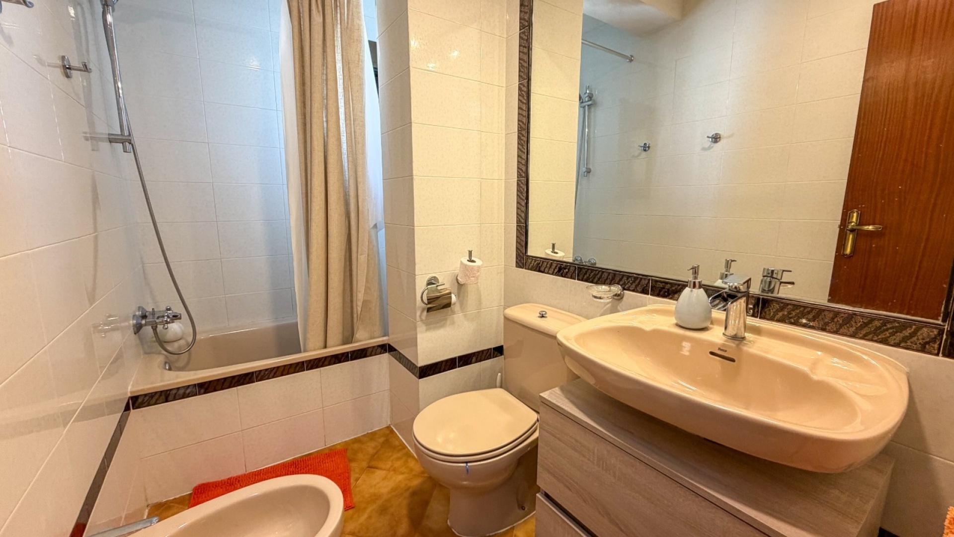 Återförsäljning - Lägenhet - Orihuela Costa - Cabo Roig