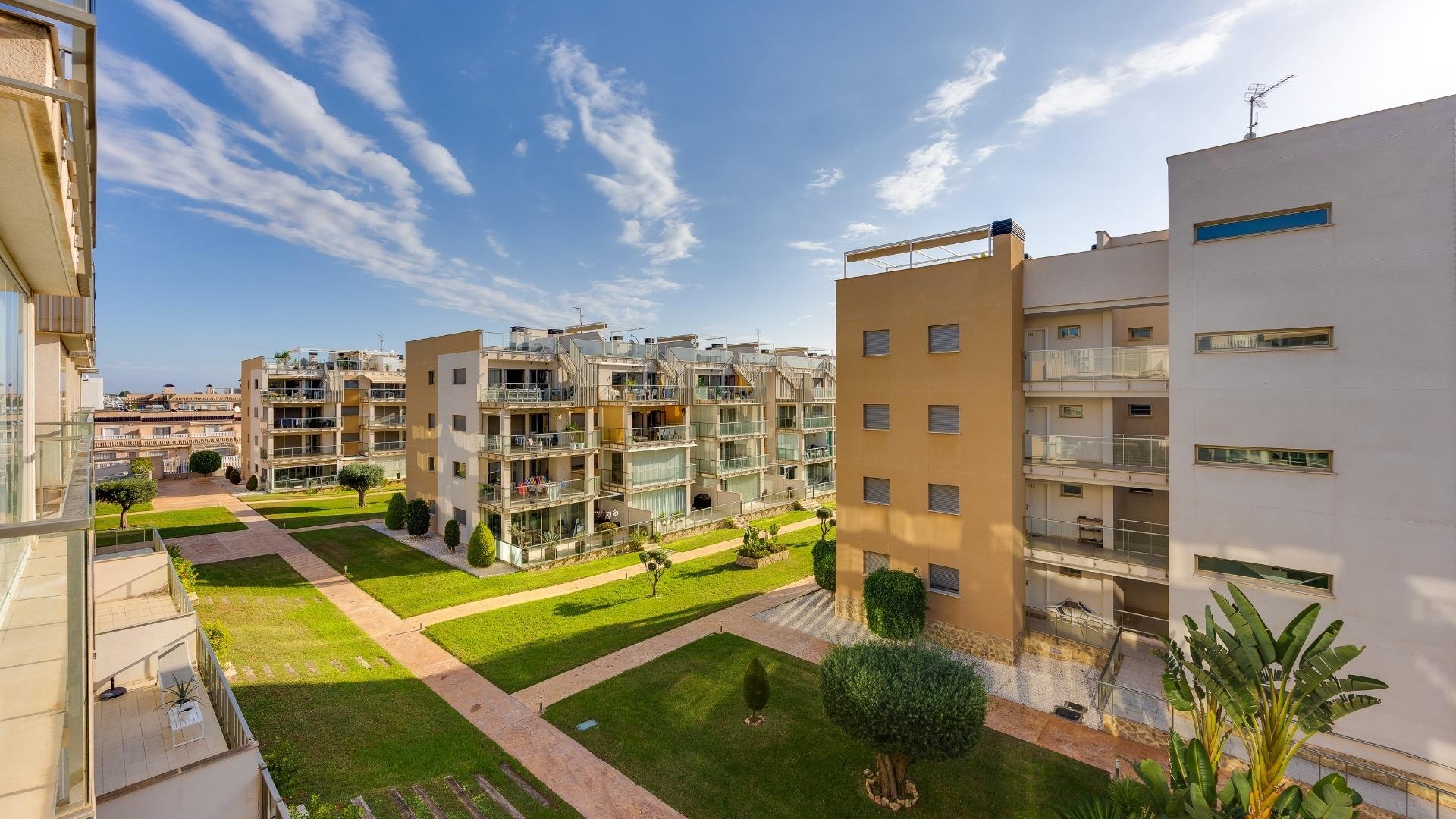 Återförsäljning - Lägenhet - Orihuela Costa - Los Dolses