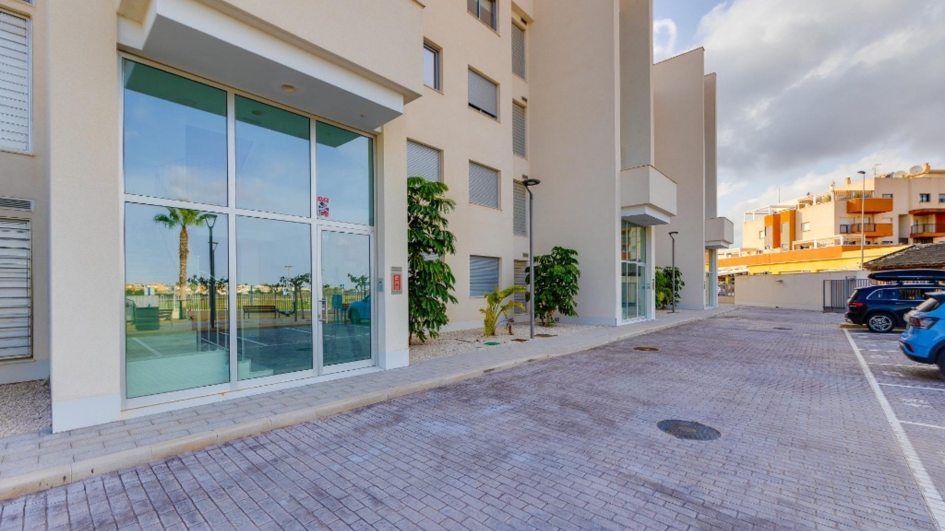 Återförsäljning - Lägenhet - Orihuela Costa - Villamartin