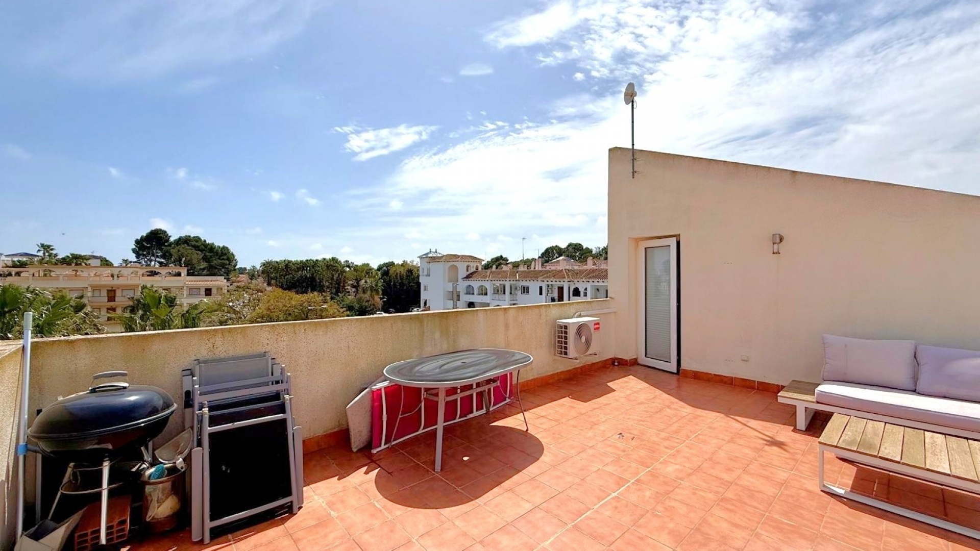 Återförsäljning - Lägenhet - Orihuela Costa - Villamartin