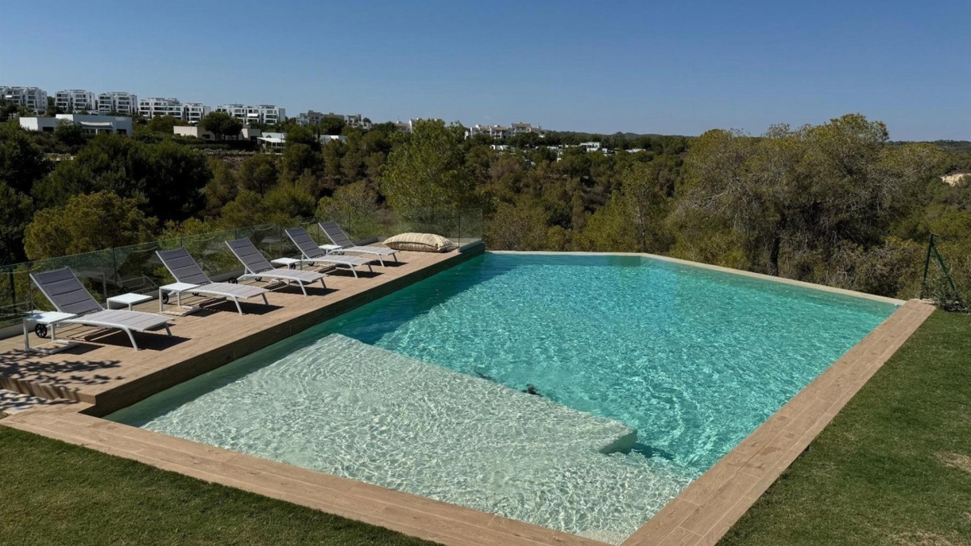 Återförsäljning - Lägenhet - Orihuela - Las Colinas Golf Resort