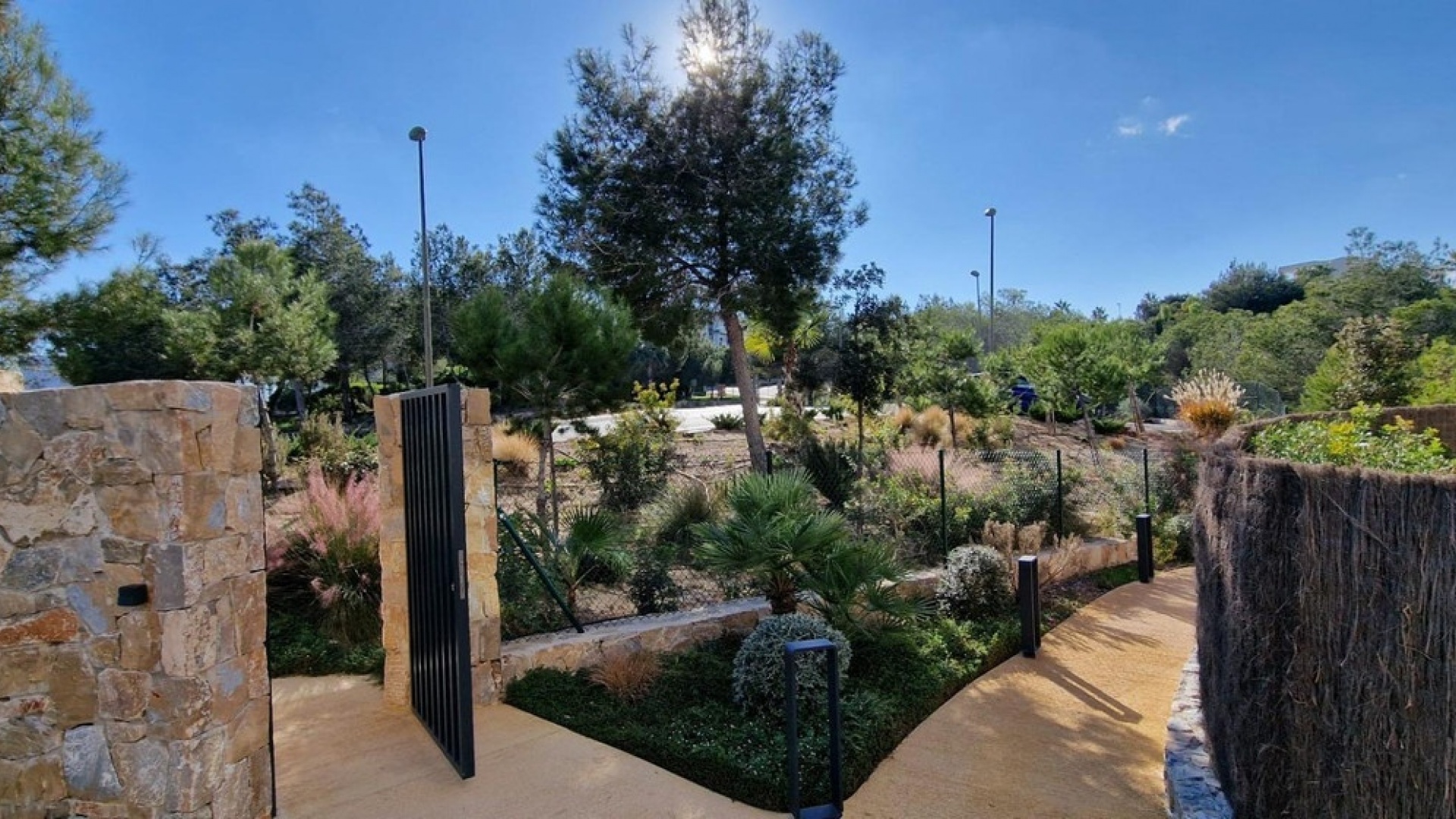 Återförsäljning - Lägenhet - Orihuela - Las Colinas Golf Resort