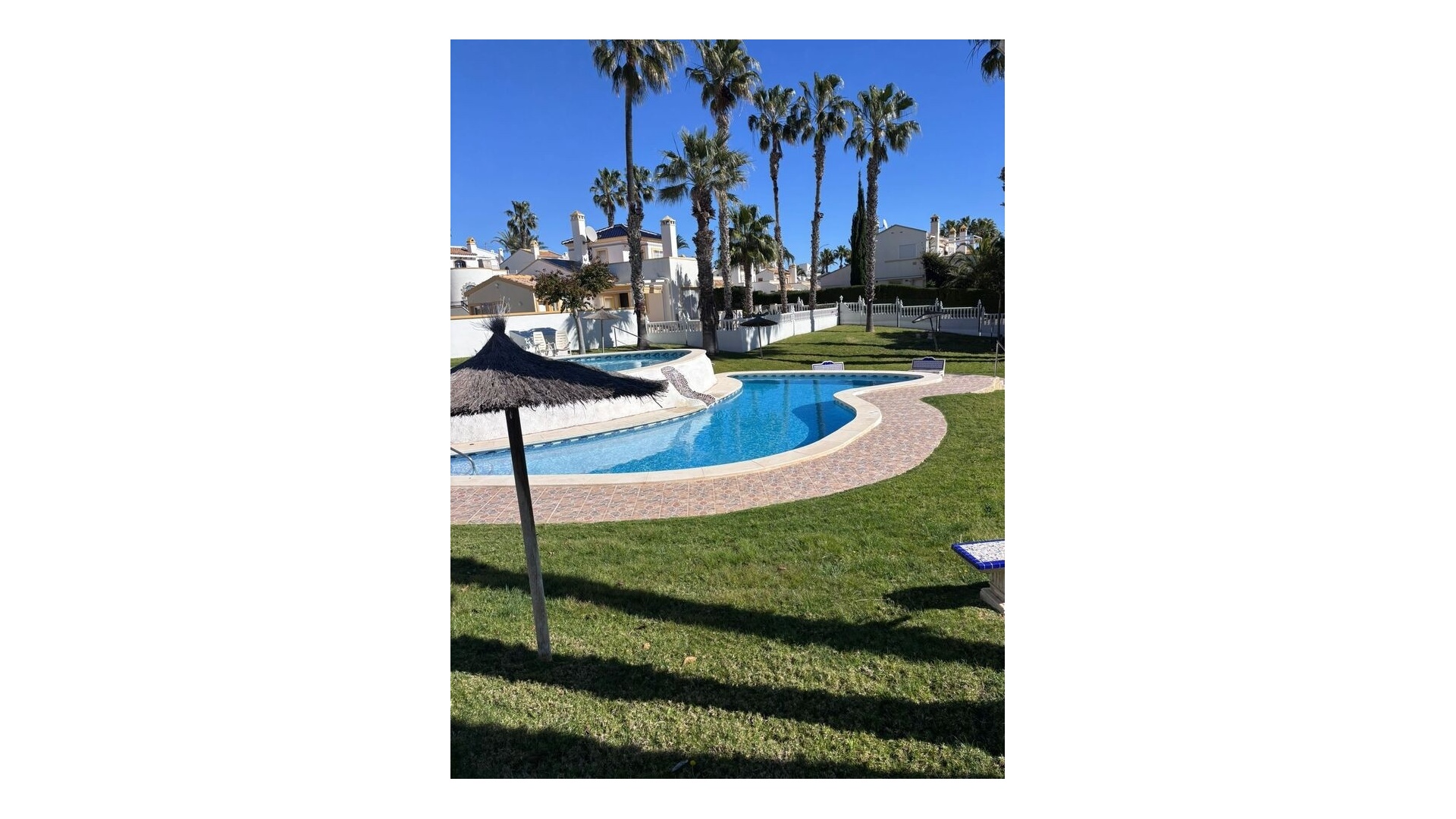 Återförsäljning - Lägenhet - Orihuela - Los Dolses