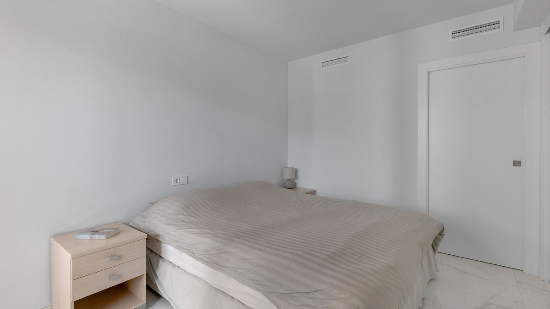 Återförsäljning - Lägenhet - Orihuela - Orihuela Costa