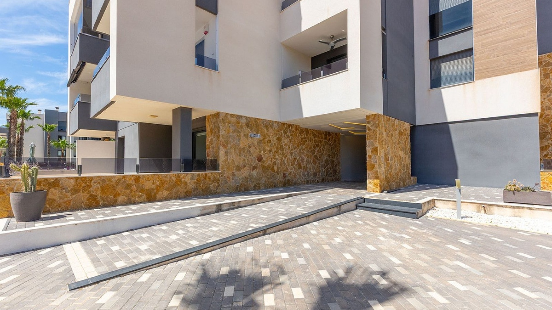 Återförsäljning - Lägenhet - Orihuela - Orihuela Costa