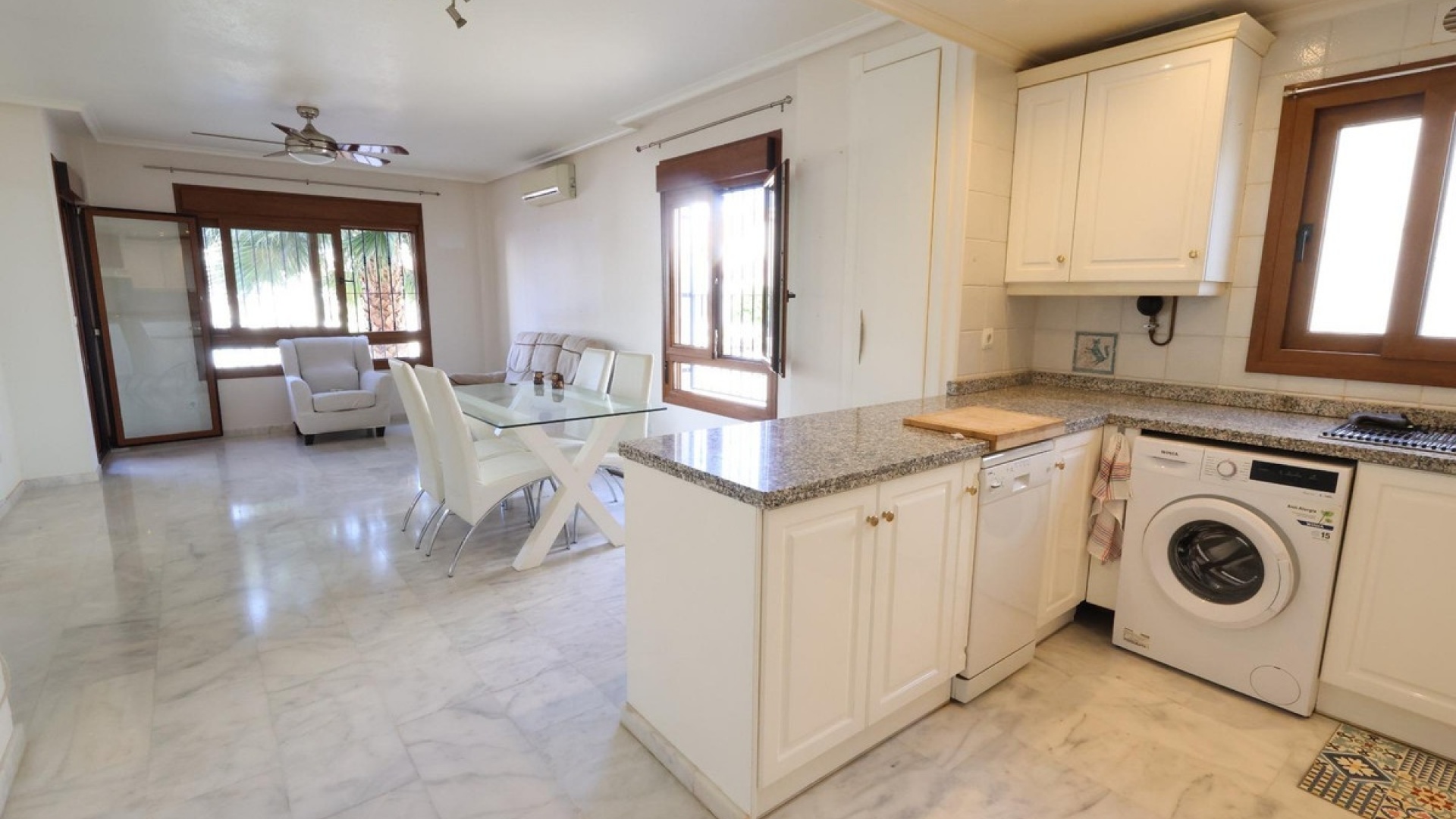 Återförsäljning - Lägenhet - Orihuela - Orihuela Costa
