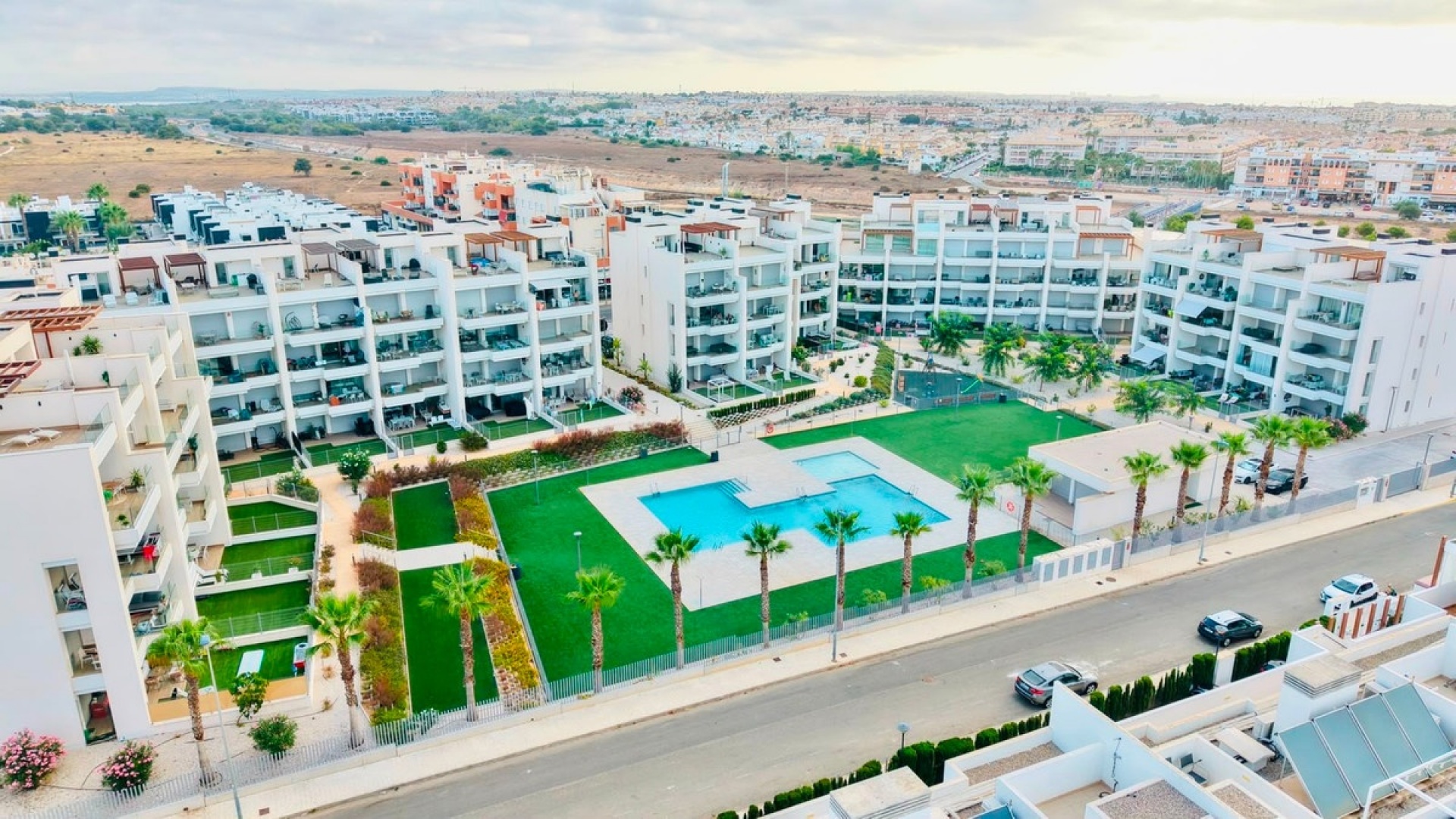 Återförsäljning - Lägenhet - Orihuela - Orihuela Costa