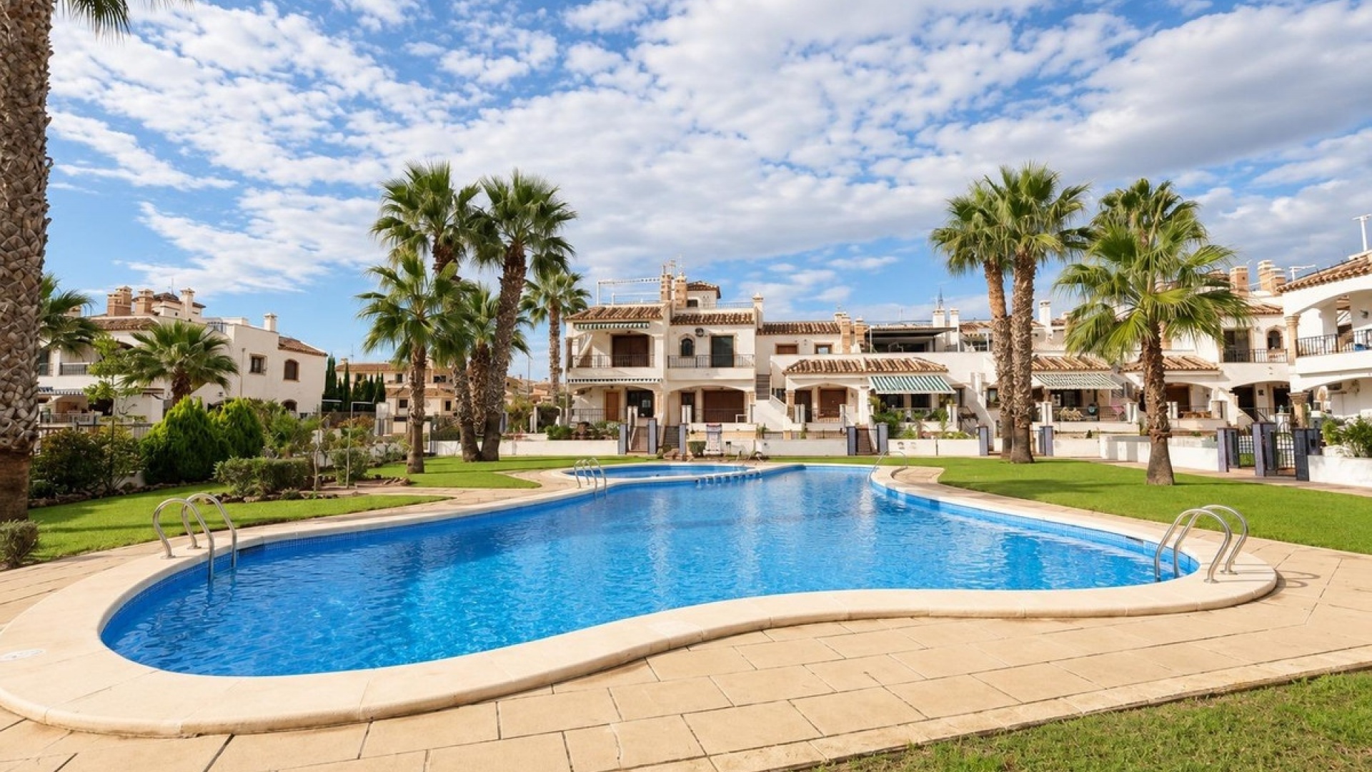 Återförsäljning - Lägenhet - Orihuela - Orihuela Costa