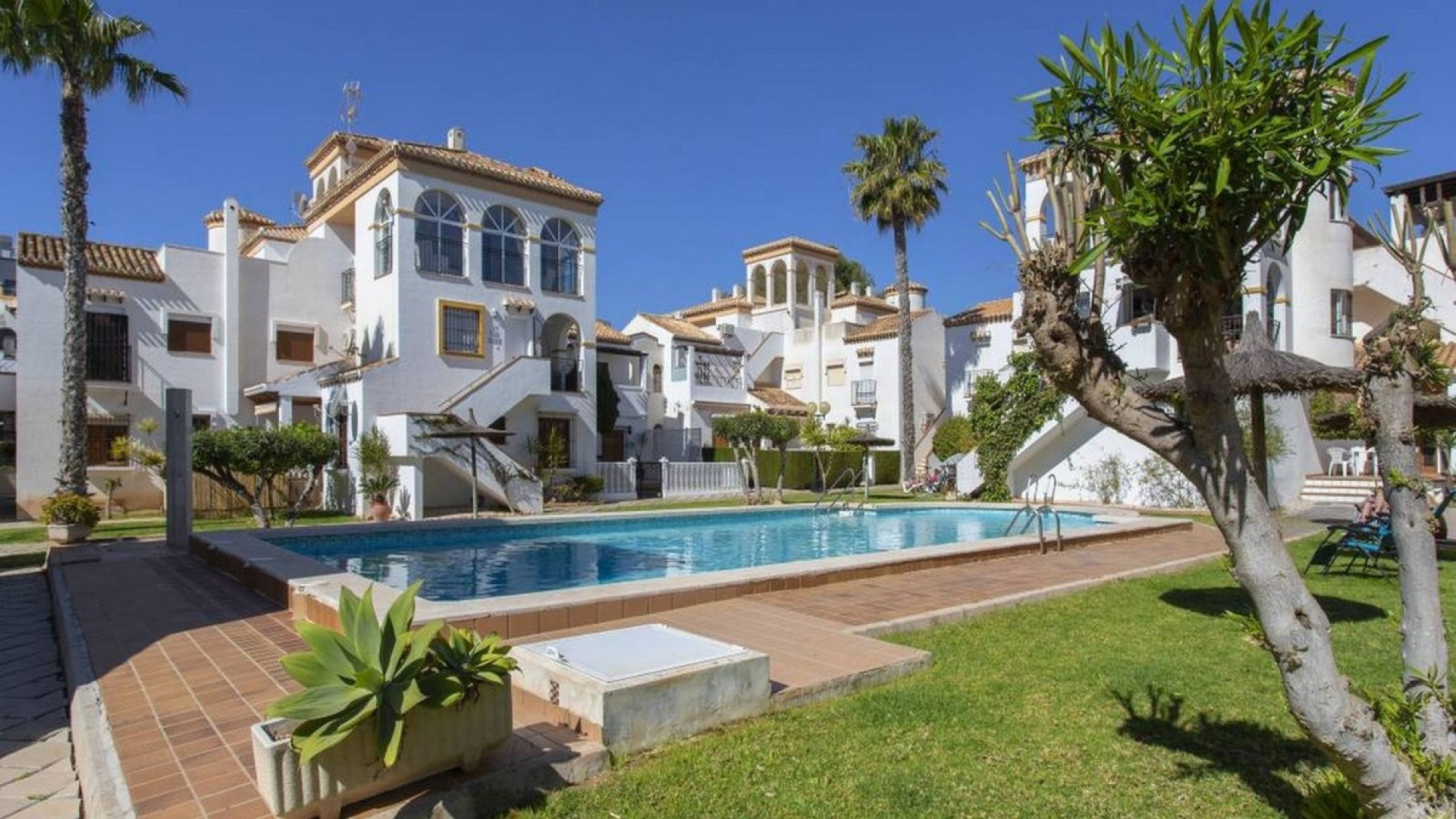 Återförsäljning - Lägenhet - Orihuela - Playa Flamenca