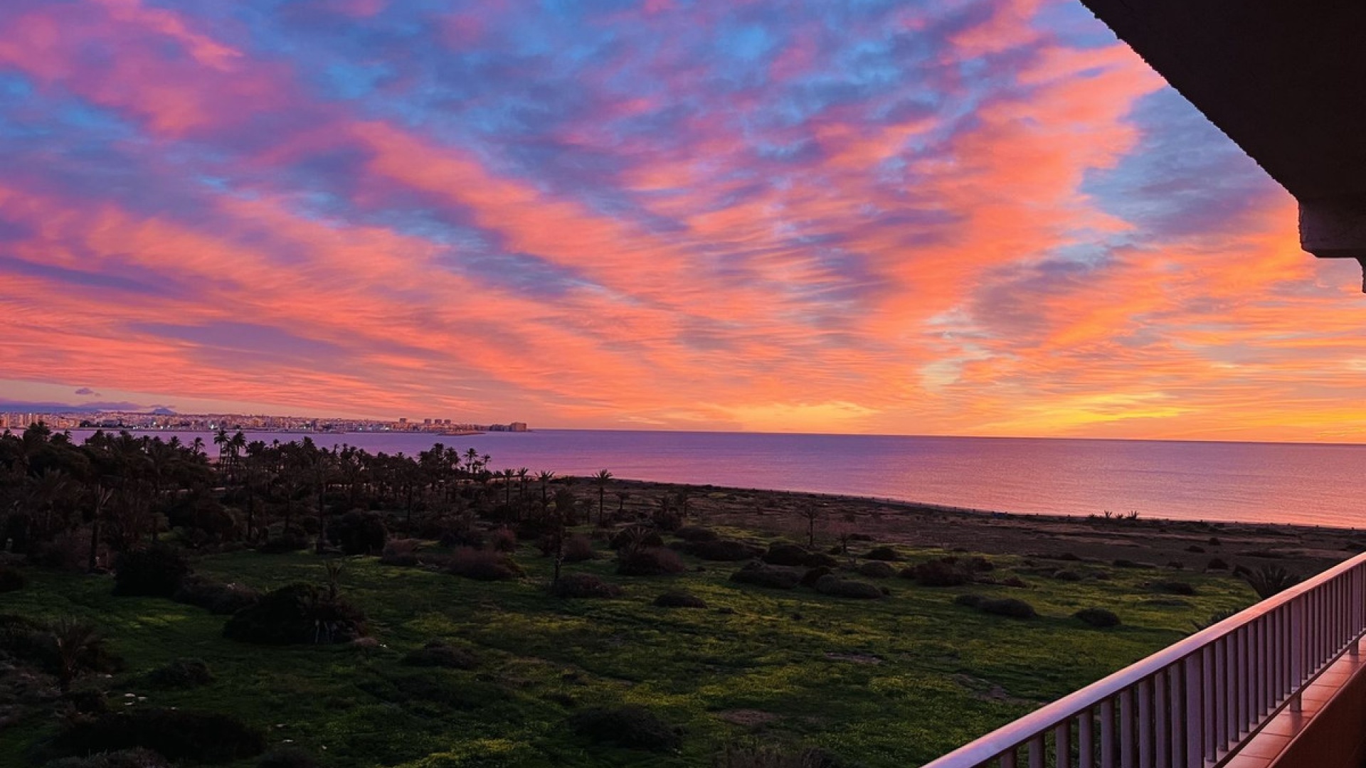 Återförsäljning - Lägenhet - Orihuela - Punta Prima