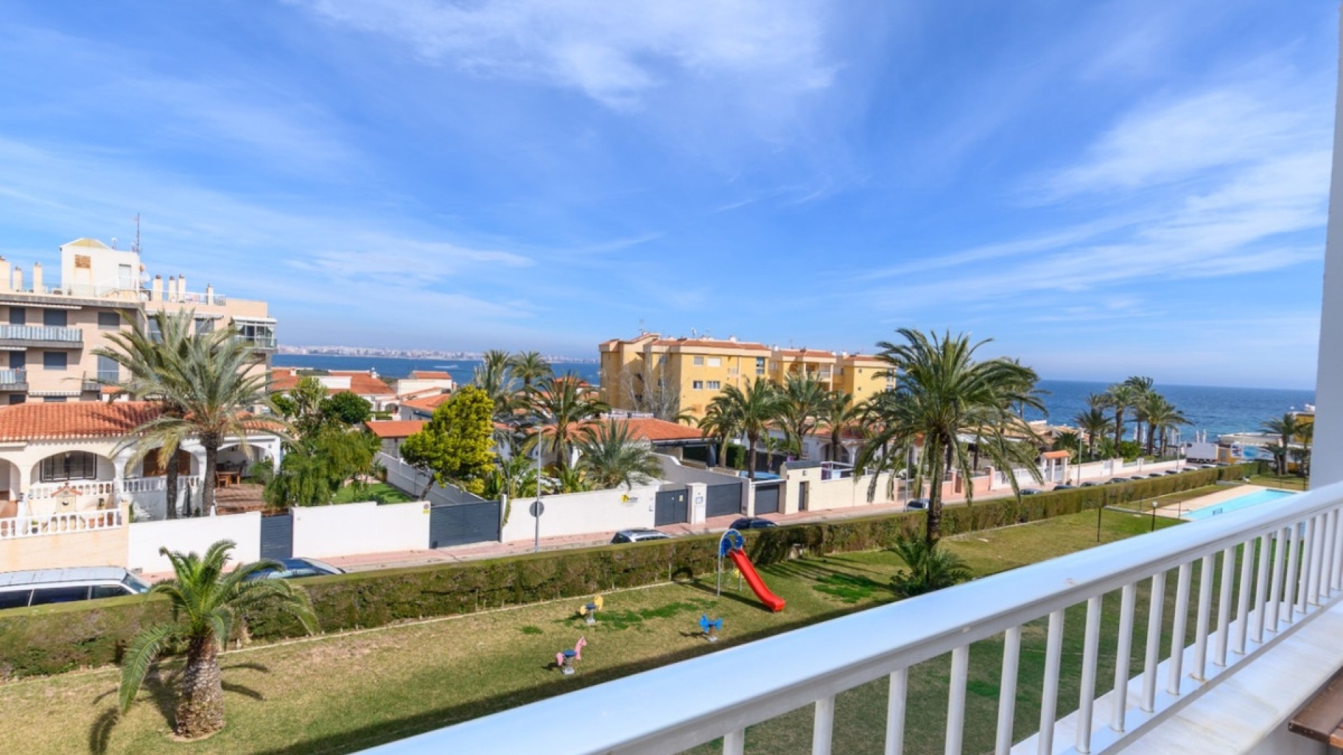 Återförsäljning - Lägenhet - Orihuela - Punta Prima