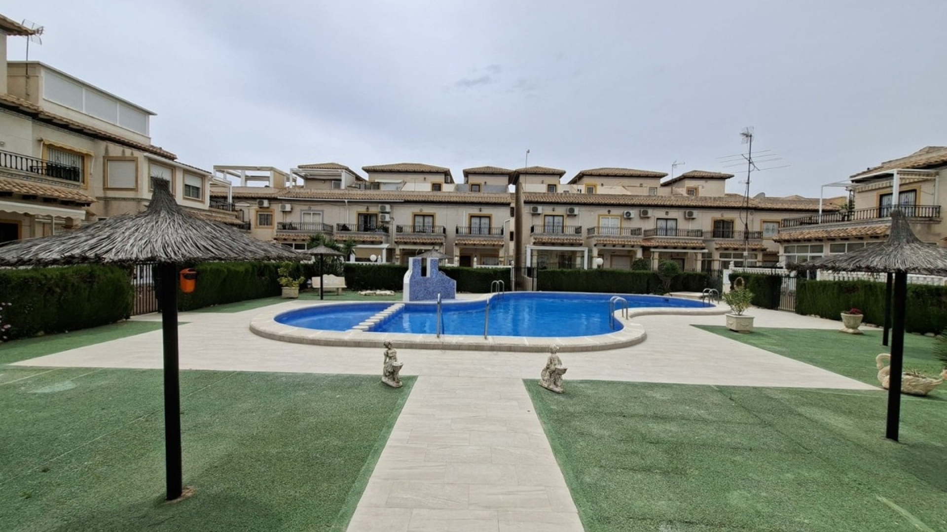 Återförsäljning - Lägenhet - Orihuela - Punta Prima