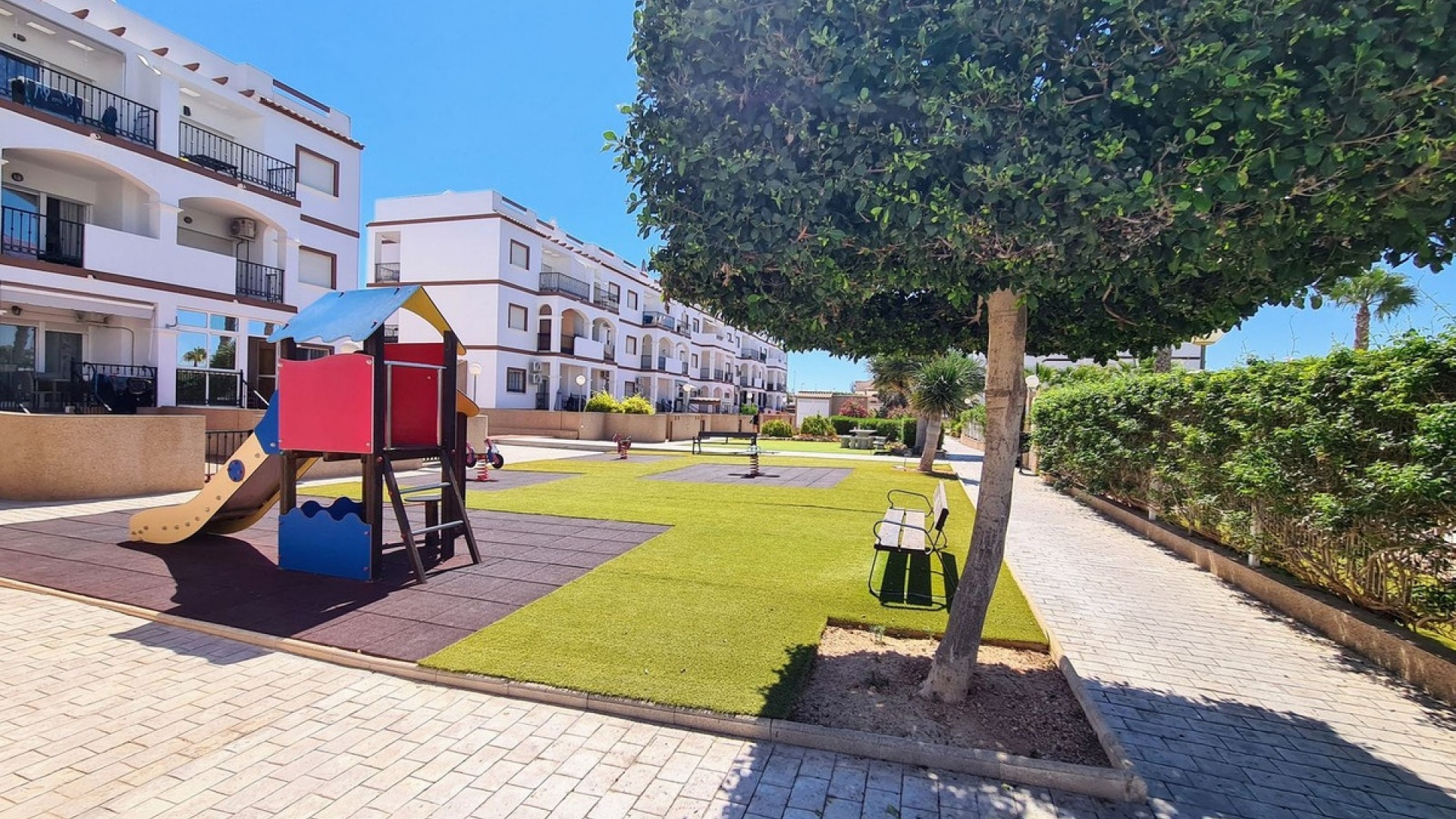 Återförsäljning - Lägenhet - Orihuela - Punta Prima