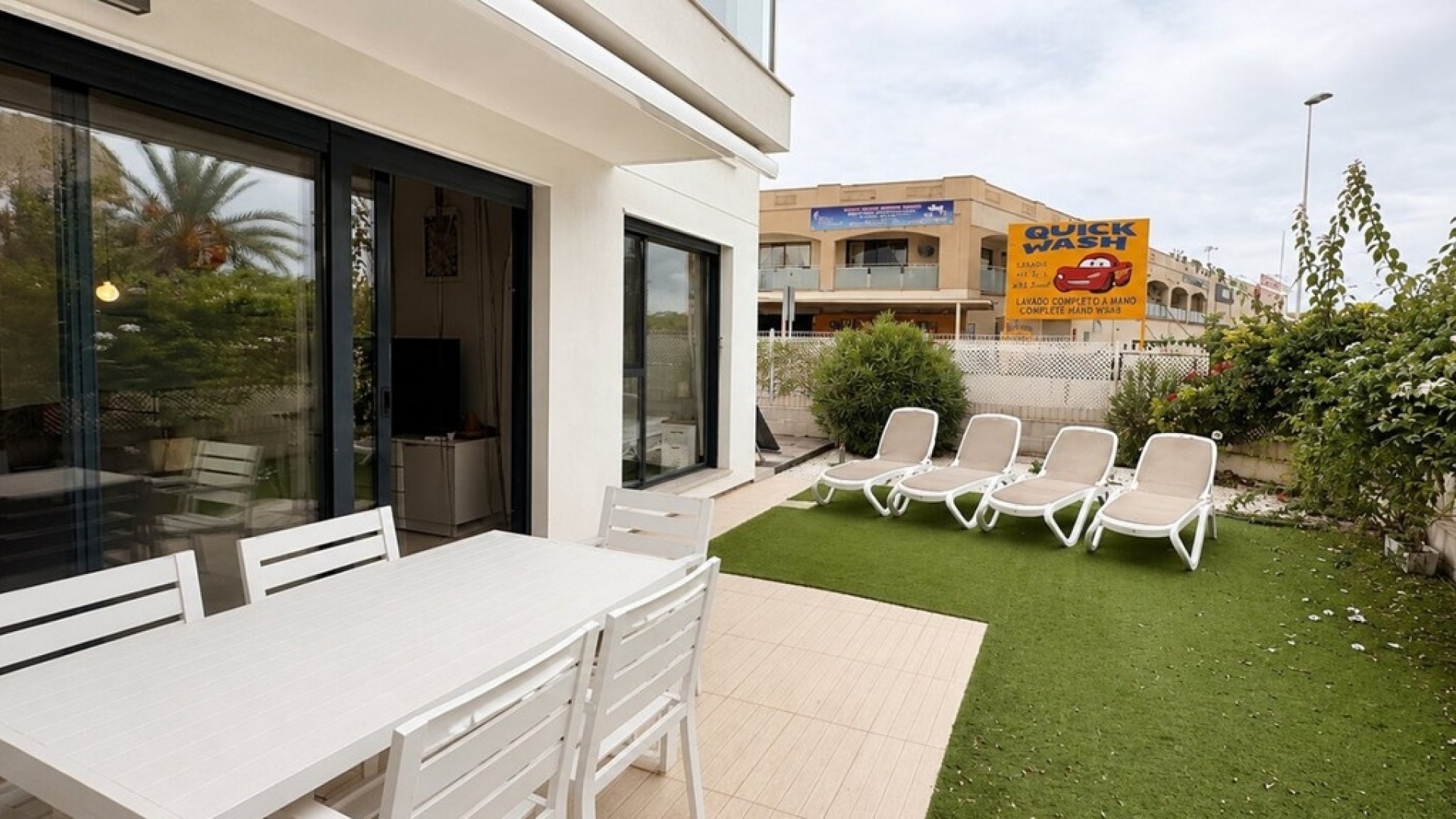 Återförsäljning - Lägenhet - Orihuela - Punta Prima