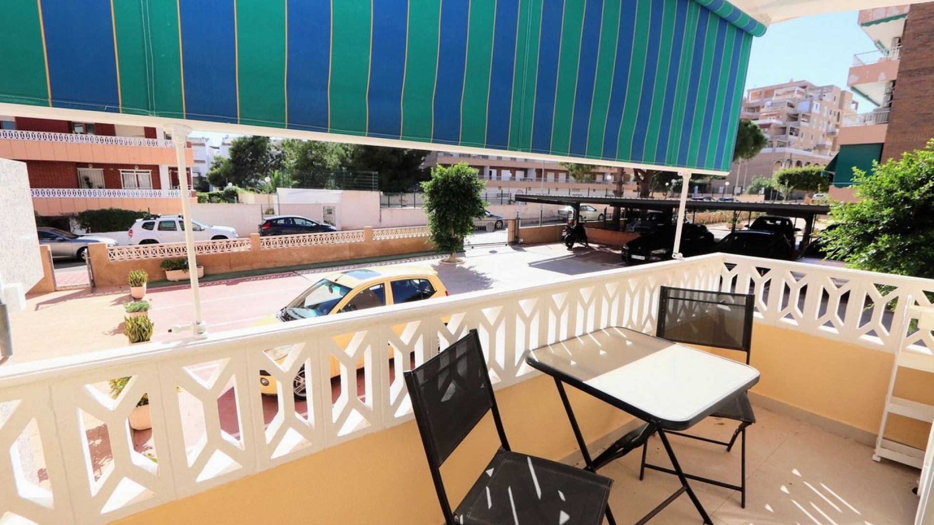 Återförsäljning - Lägenhet - Orihuela - Punta Prima