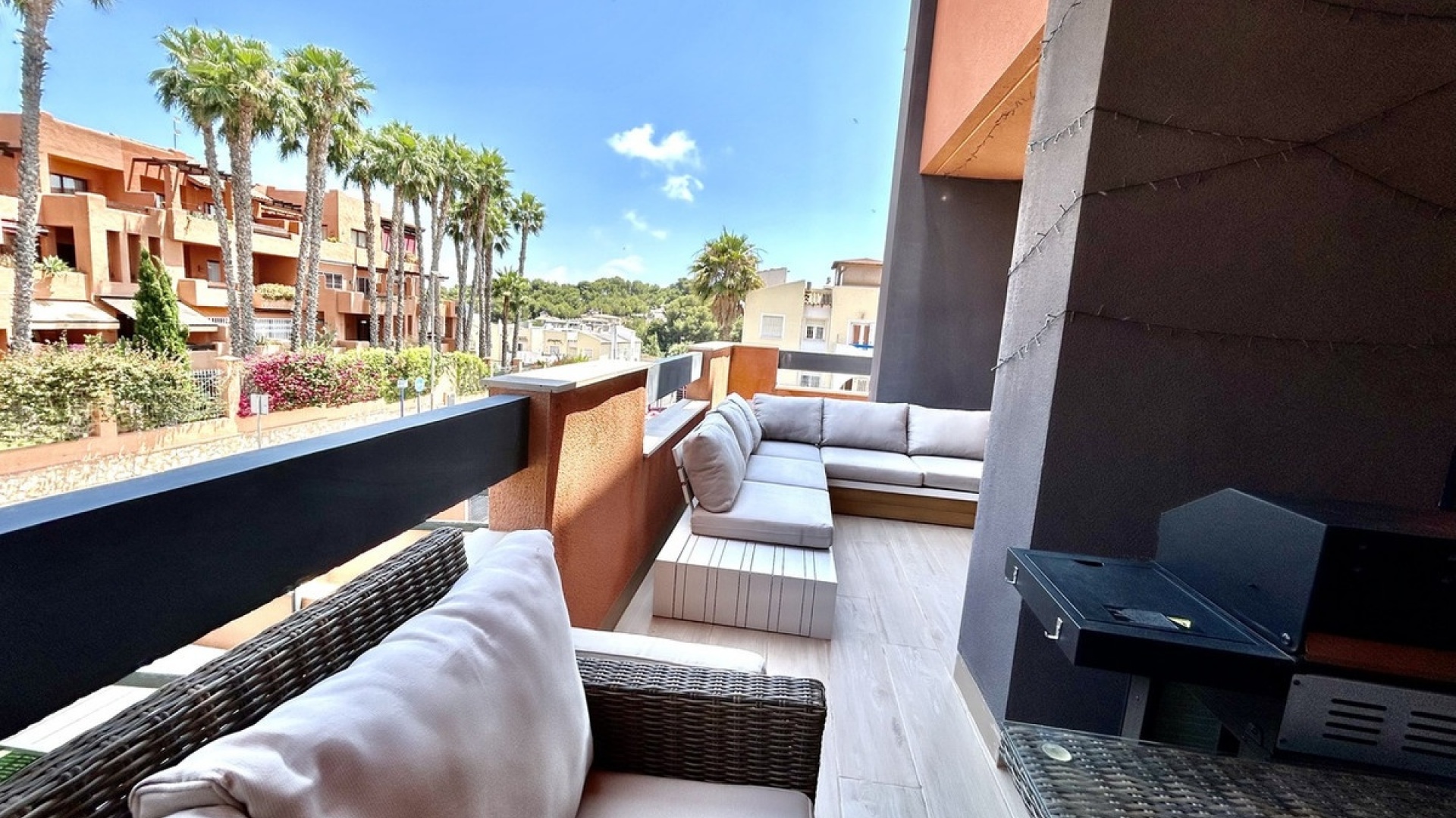 Återförsäljning - Lägenhet - Orihuela - Villamartin