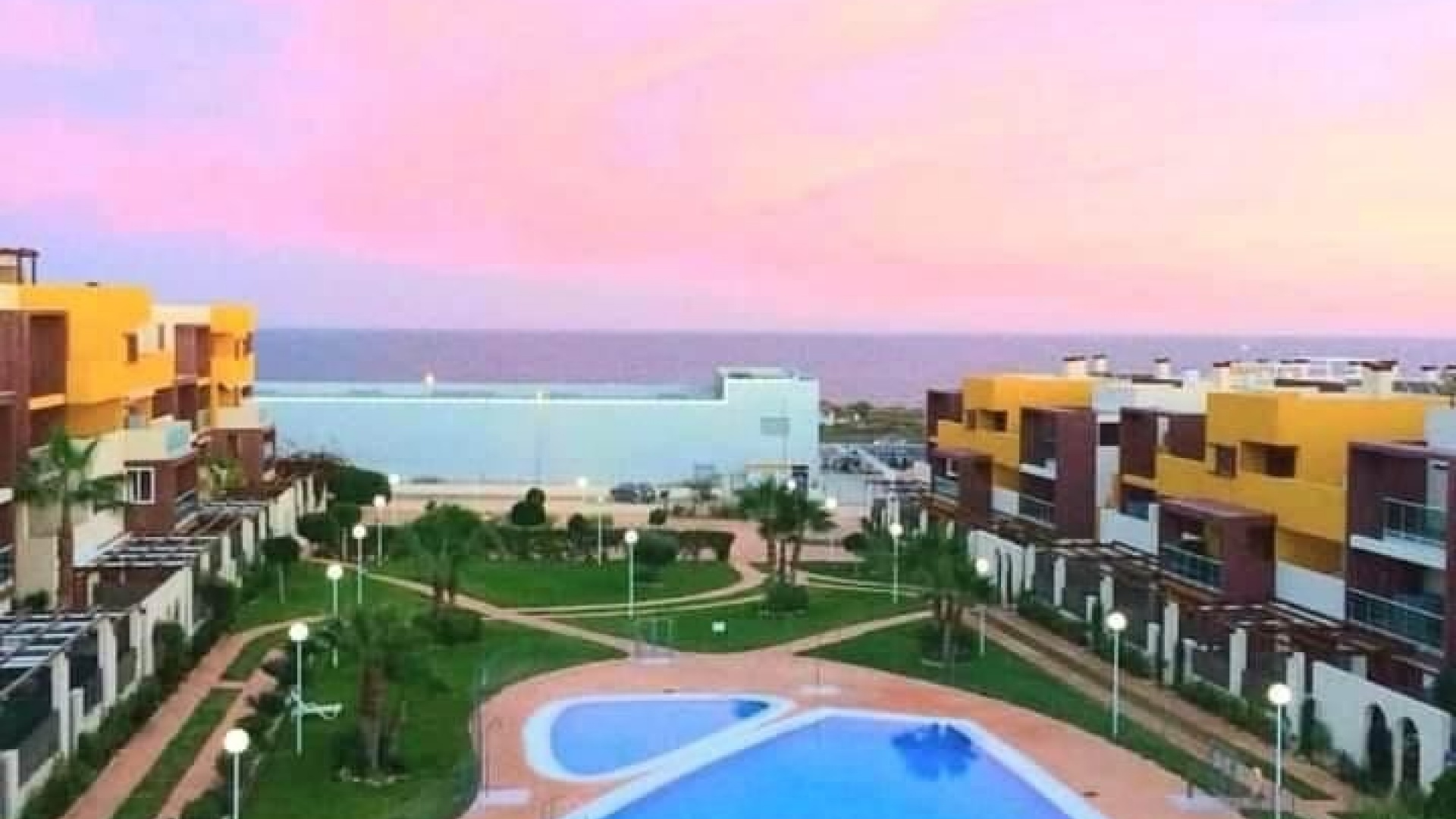 Återförsäljning - Lägenhet - Playa Flamenca - el bosque