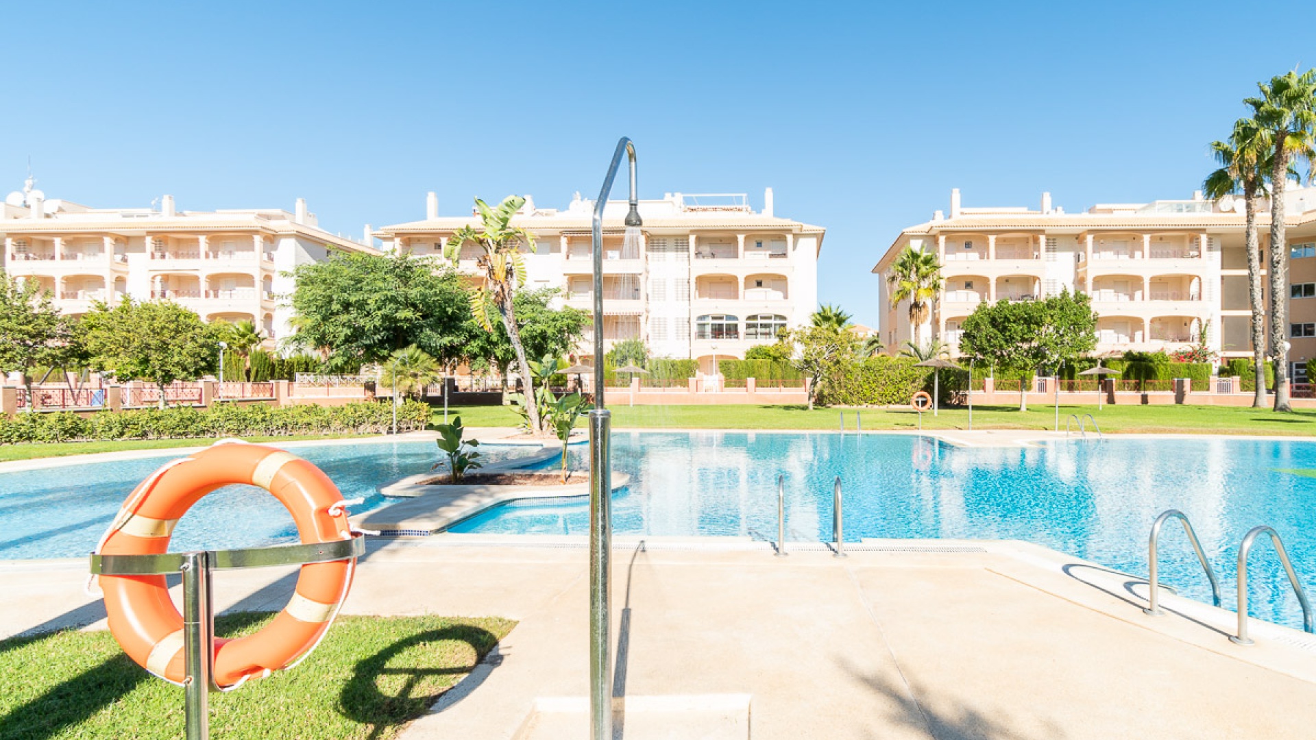 Återförsäljning - Lägenhet - Playa Flamenca - Laguna Golf