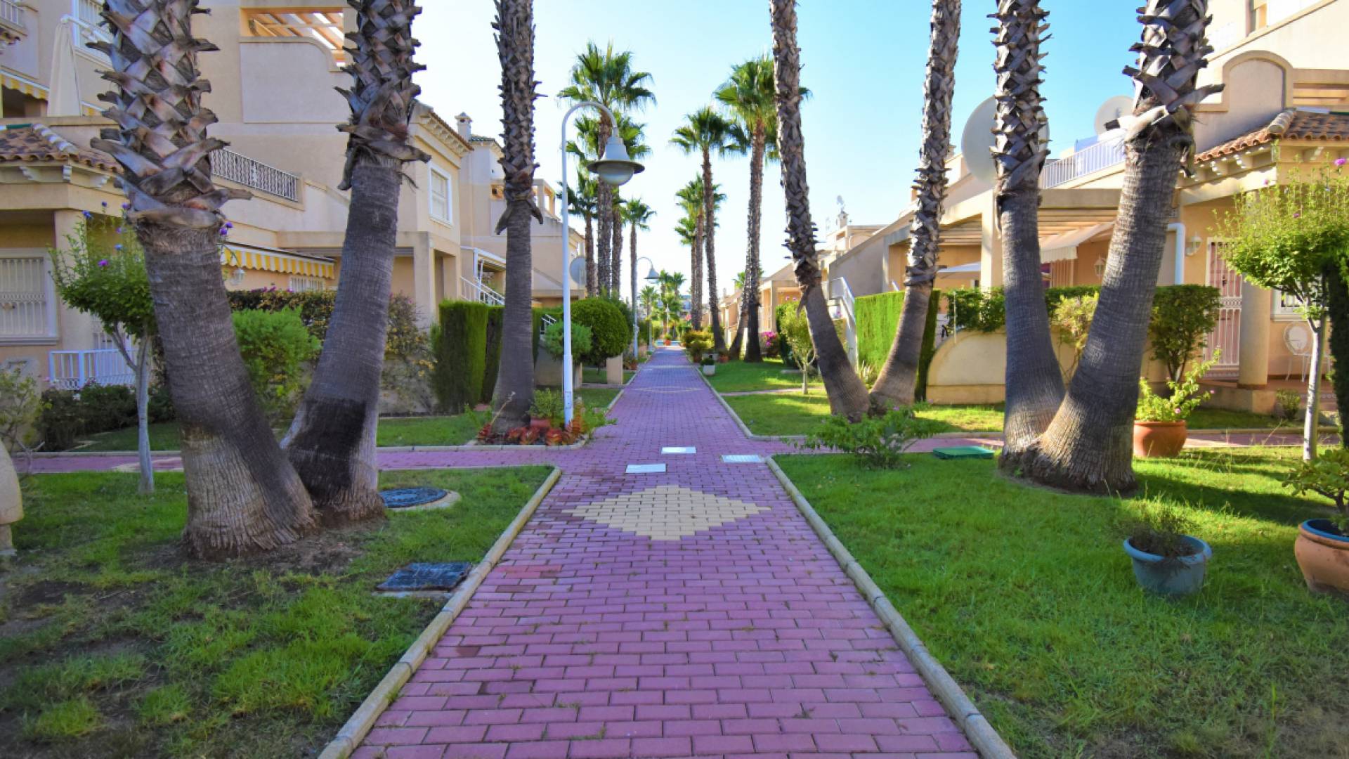 Återförsäljning - Lägenhet - Playa Flamenca - miraflores