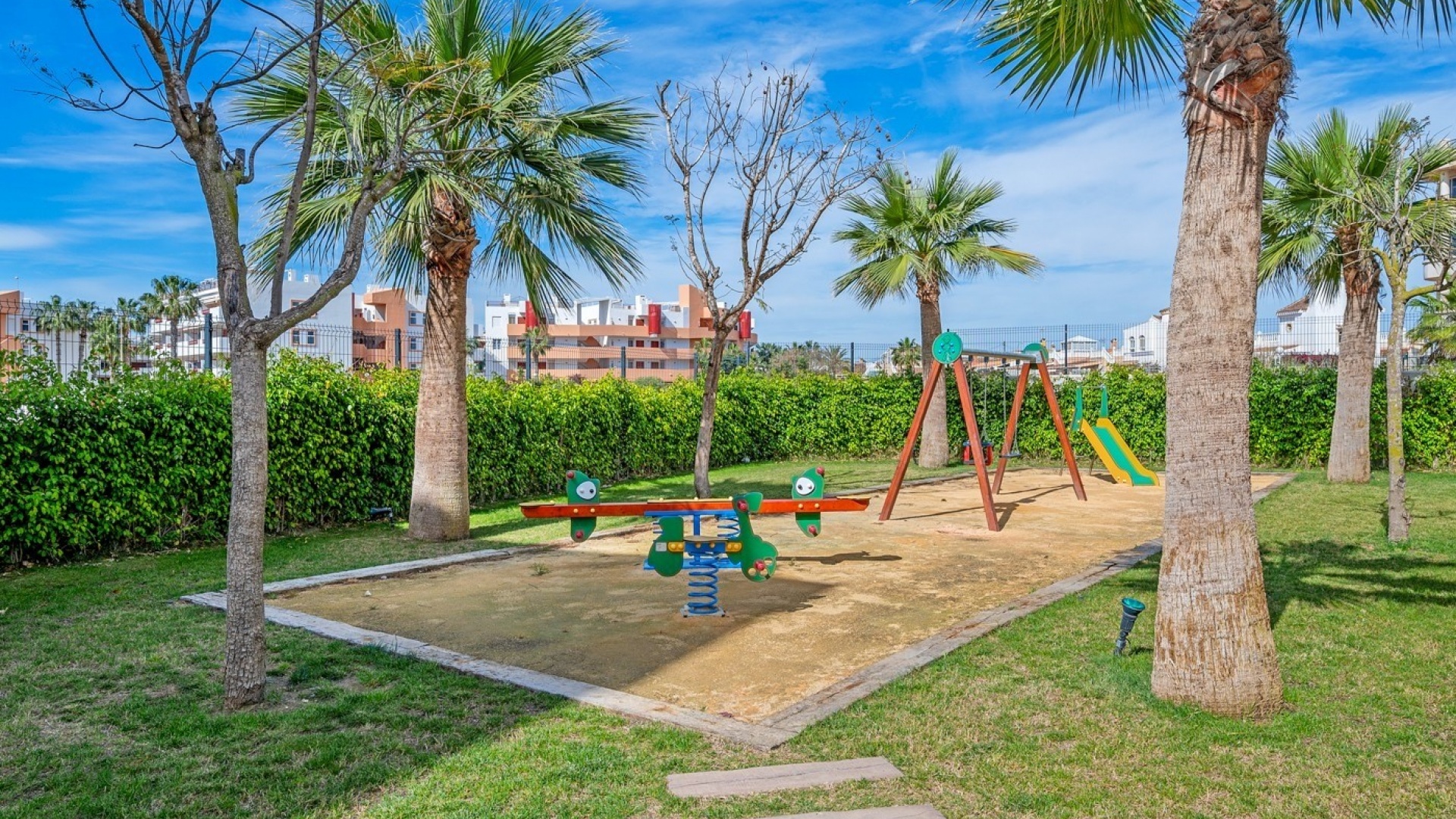 Återförsäljning - Lägenhet - Playa Flamenca - Res. Sunrise Deluxe