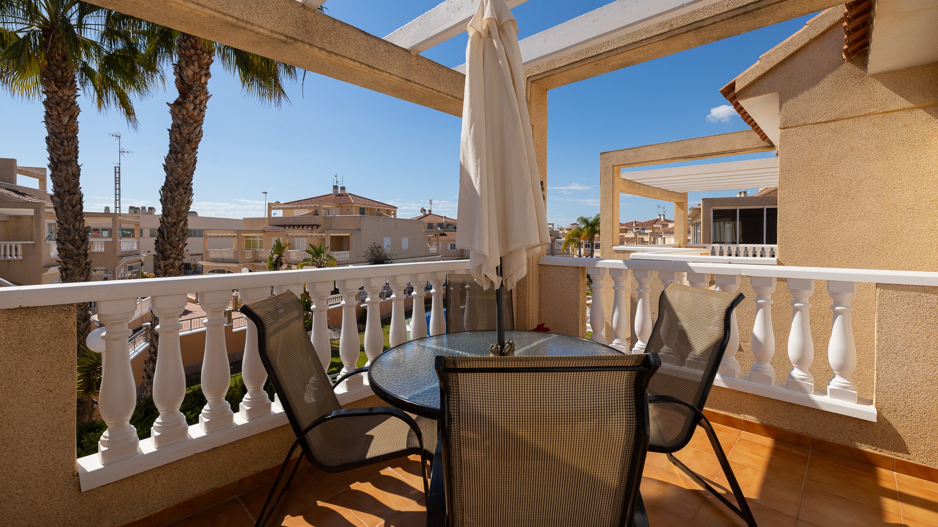 Återförsäljning - Lägenhet - Playa Flamenca - zeniamar