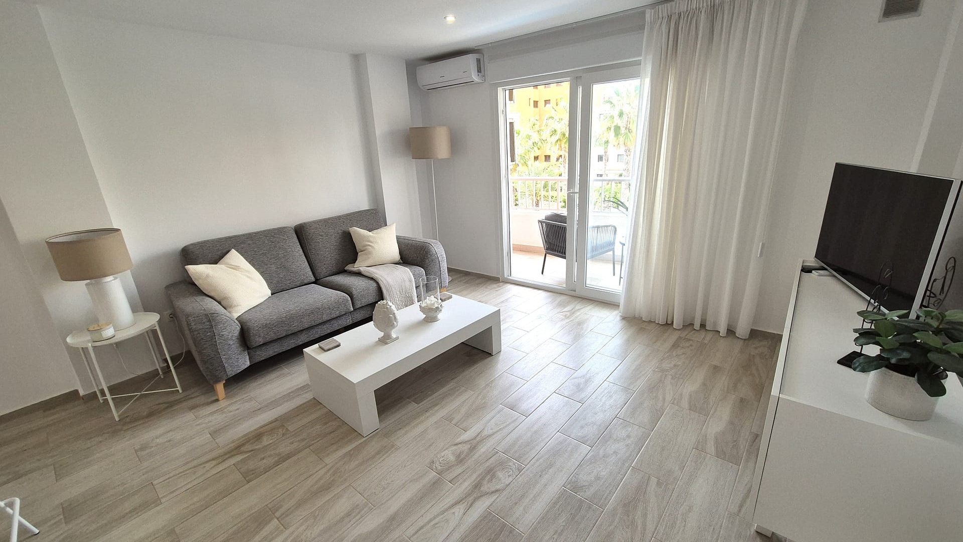 Återförsäljning - Lägenhet - Punta Prima - beachside punta prima