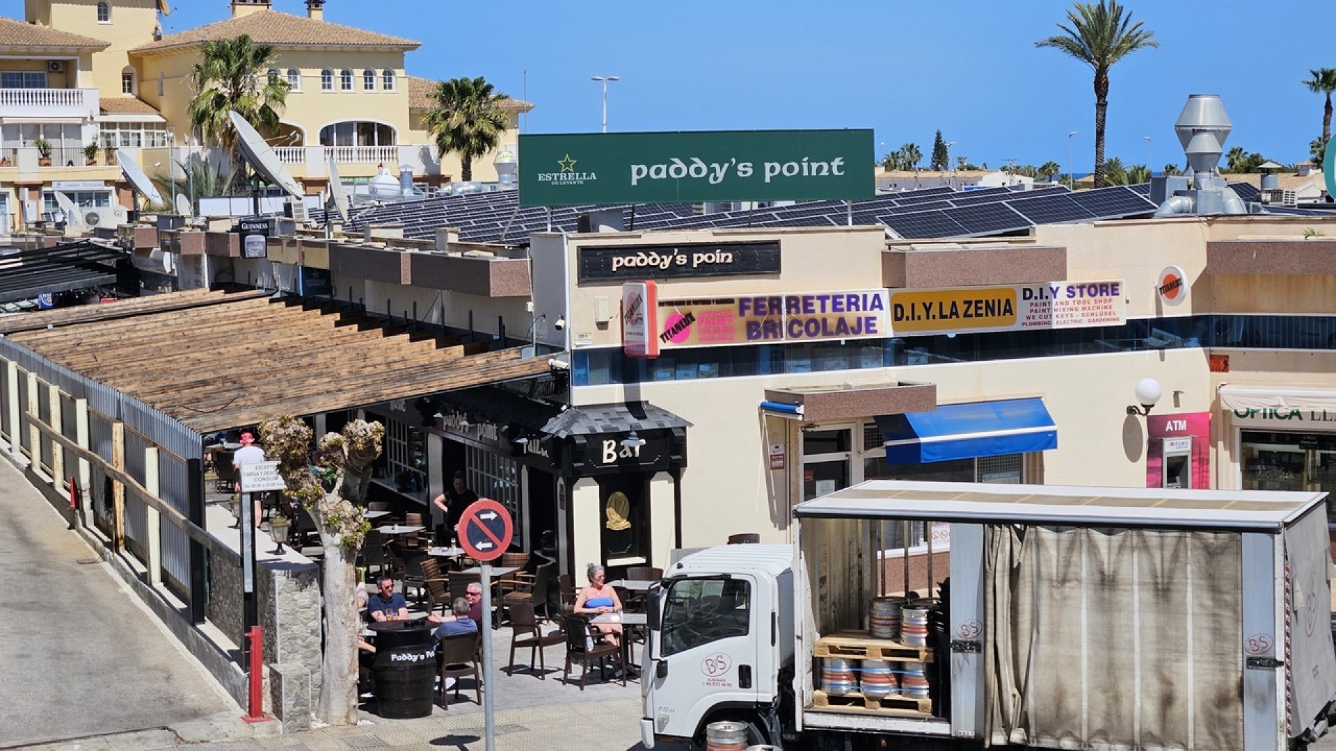 Återförsäljning - Lägenhet - Punta Prima - la entrada