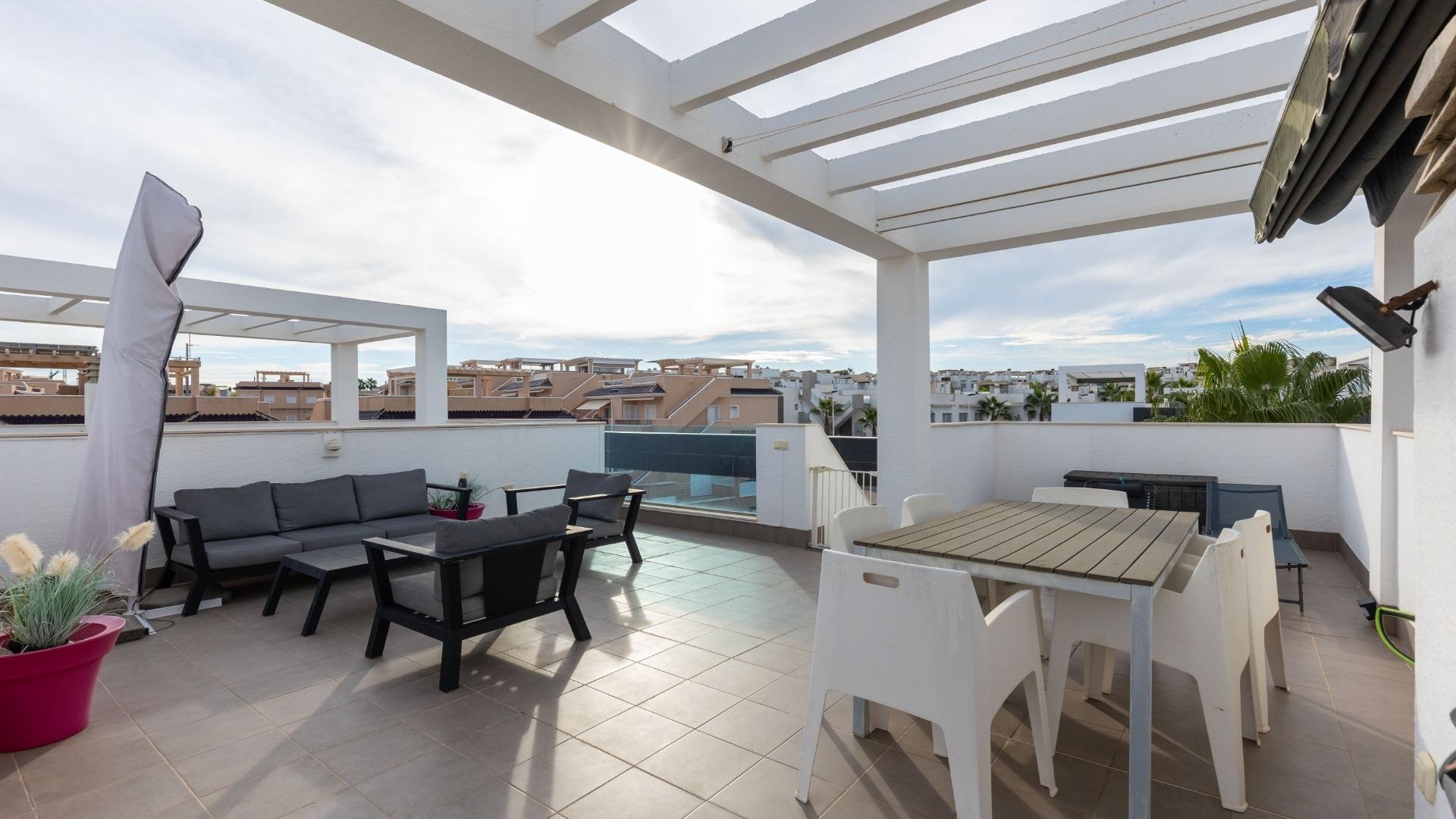 Återförsäljning - Lägenhet - Punta Prima - oasis beach