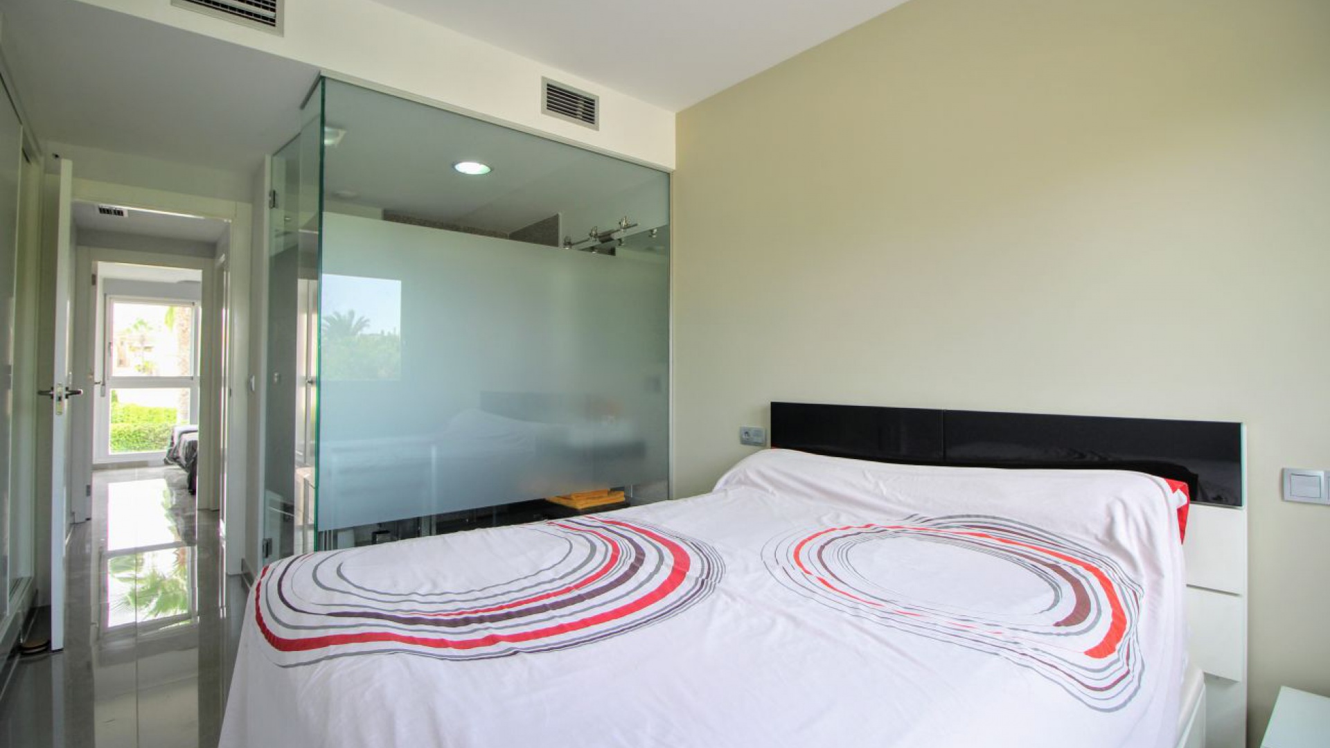 Återförsäljning - Lägenhet - Punta Prima - Res. Amay