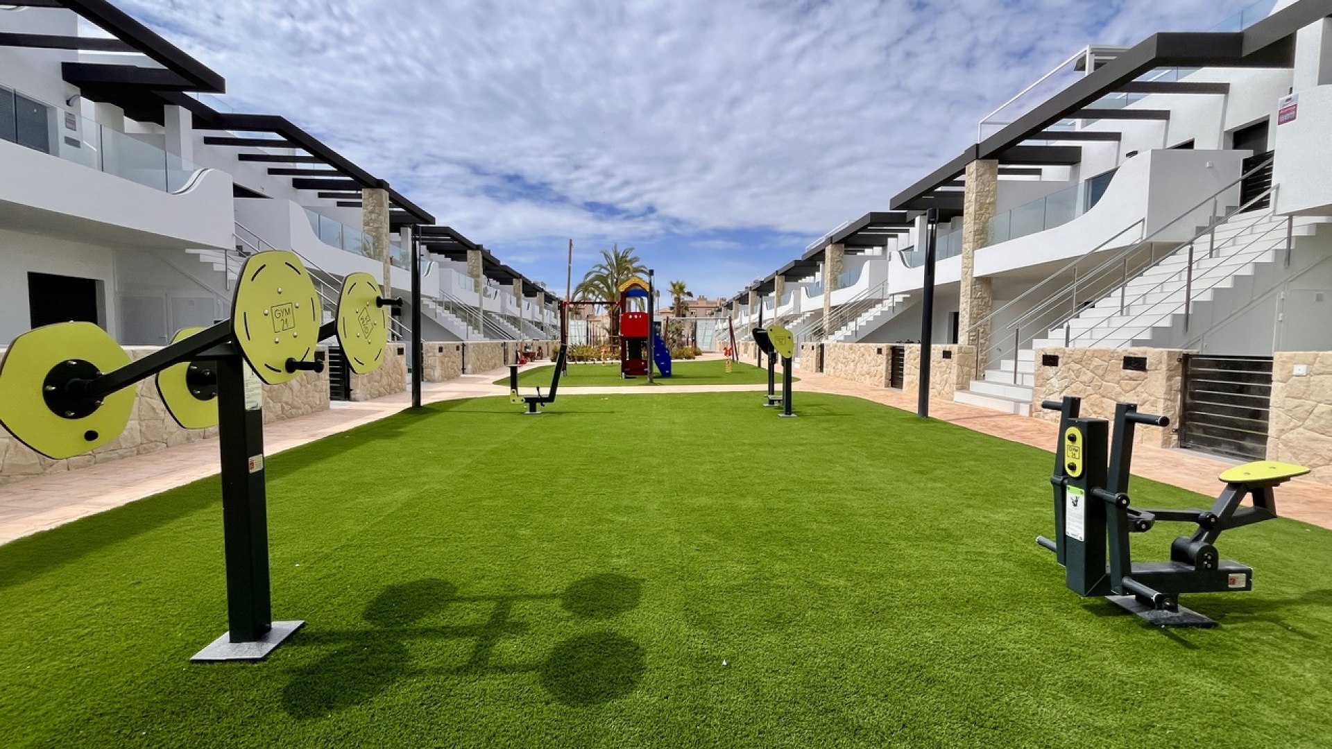 Återförsäljning - Lägenhet - Punta Prima - Res. Innova Beach