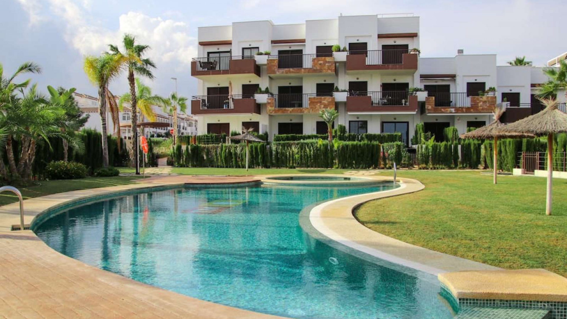 Återförsäljning - Lägenhet - Punta Prima - Res. Silene