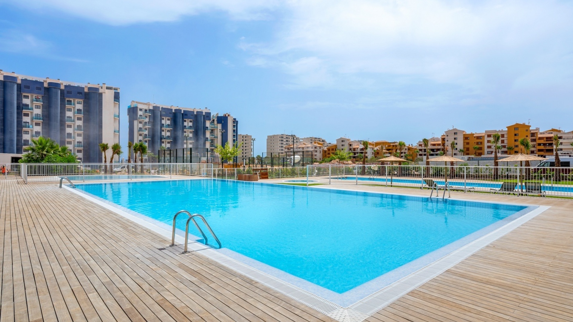 Återförsäljning - Lägenhet - Punta Prima - Valonia Resort
