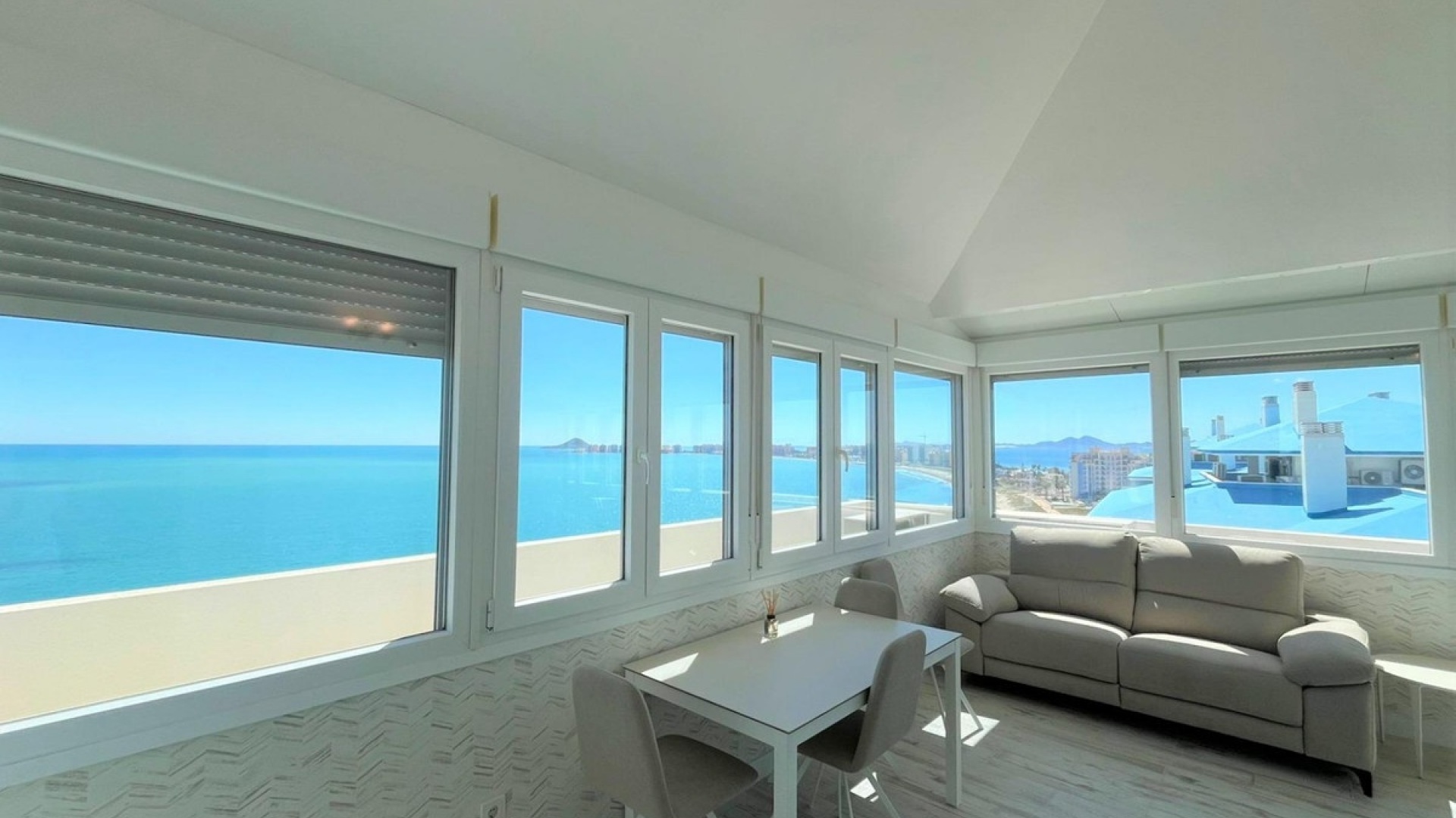 Återförsäljning - Lägenhet - San Javier - La Manga Del Mar Menor