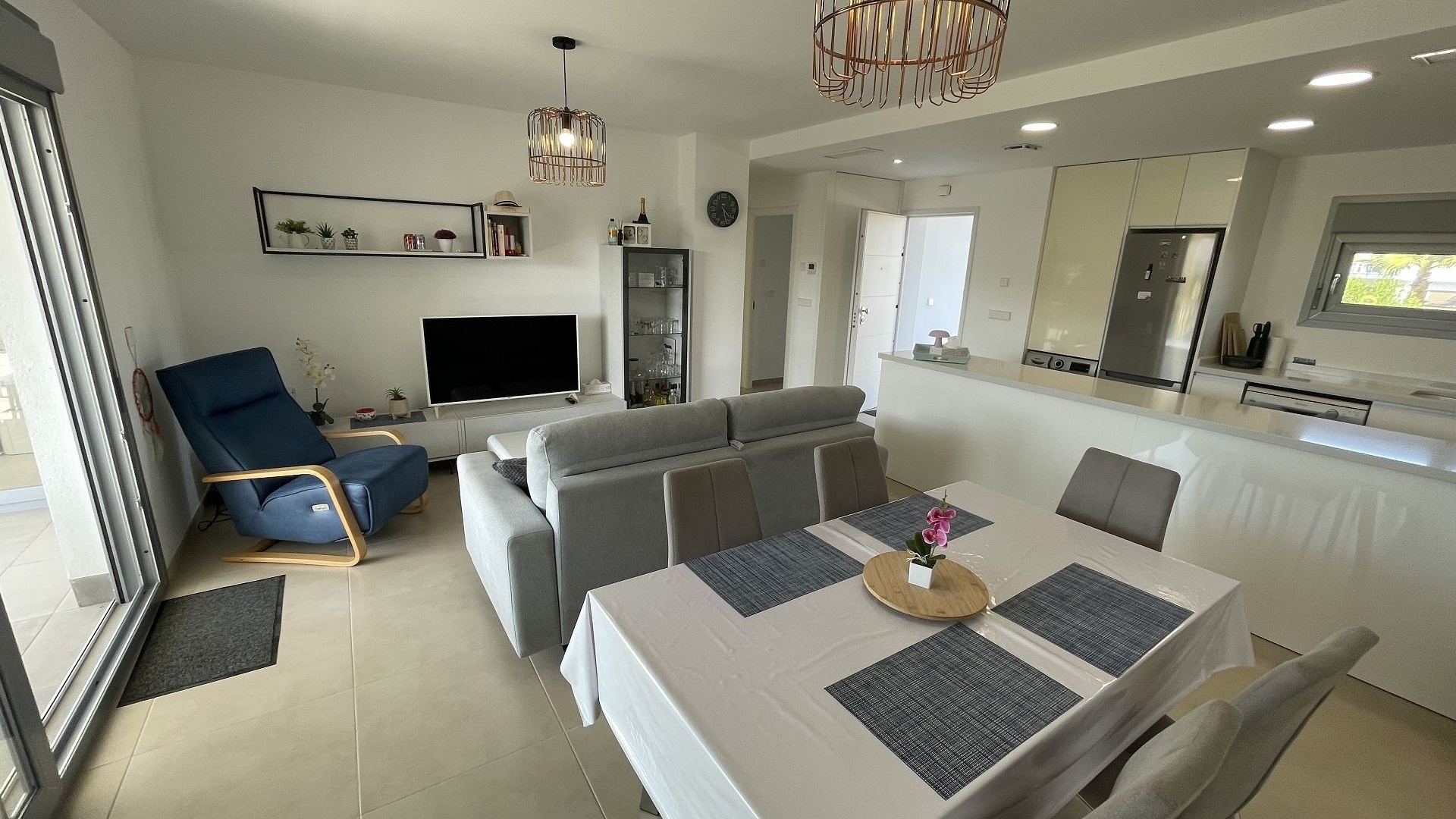 Återförsäljning - Lägenhet - San Miguel de Salinas - Capri Apartments