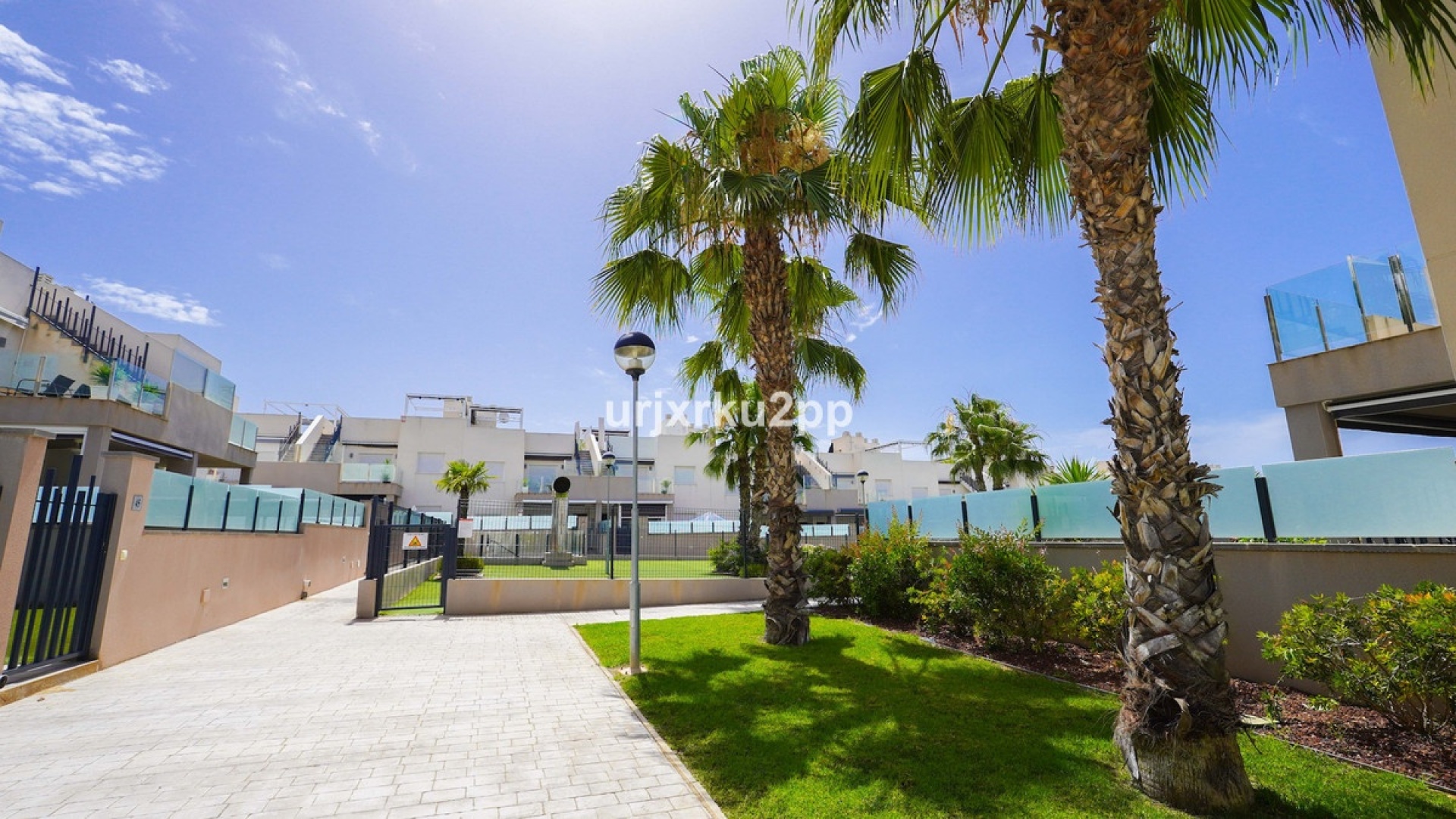 Återförsäljning - Lägenhet - Torrevieja - Aguas Nuevas
