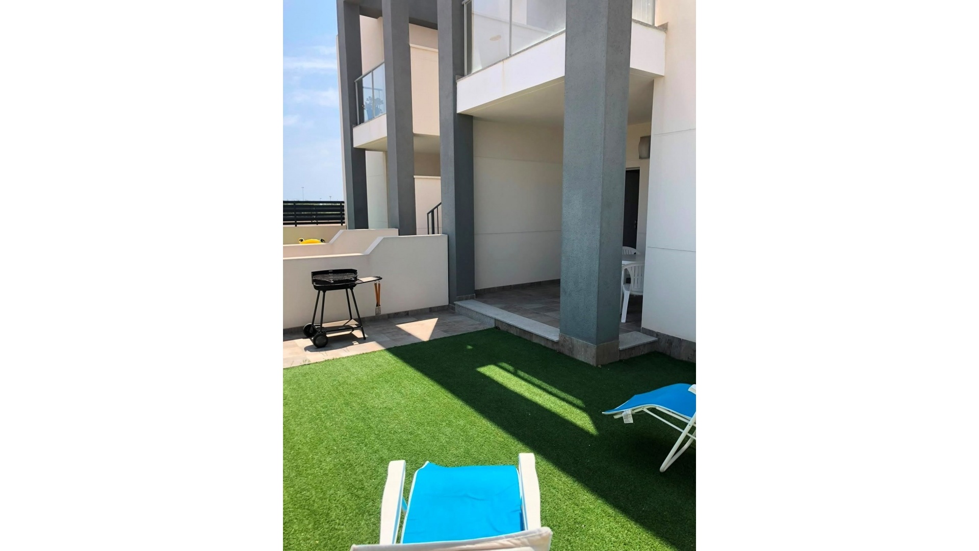 Återförsäljning - Lägenhet - Torrevieja - Aguas Nuevas