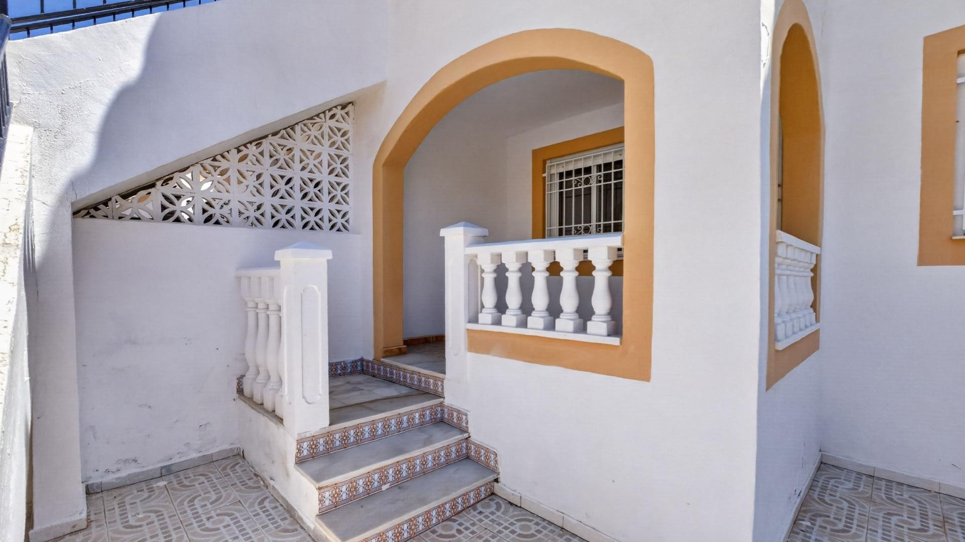 Återförsäljning - Lägenhet - Torrevieja - altos del limonar