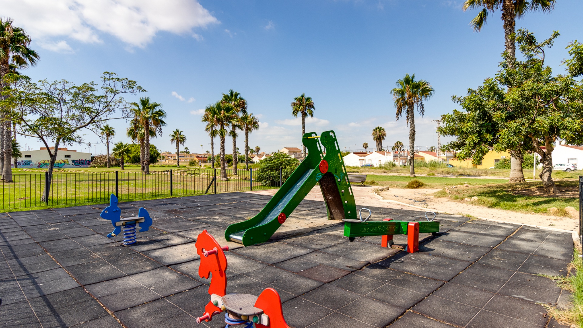 Återförsäljning - Lägenhet - Torrevieja - altos del limonar