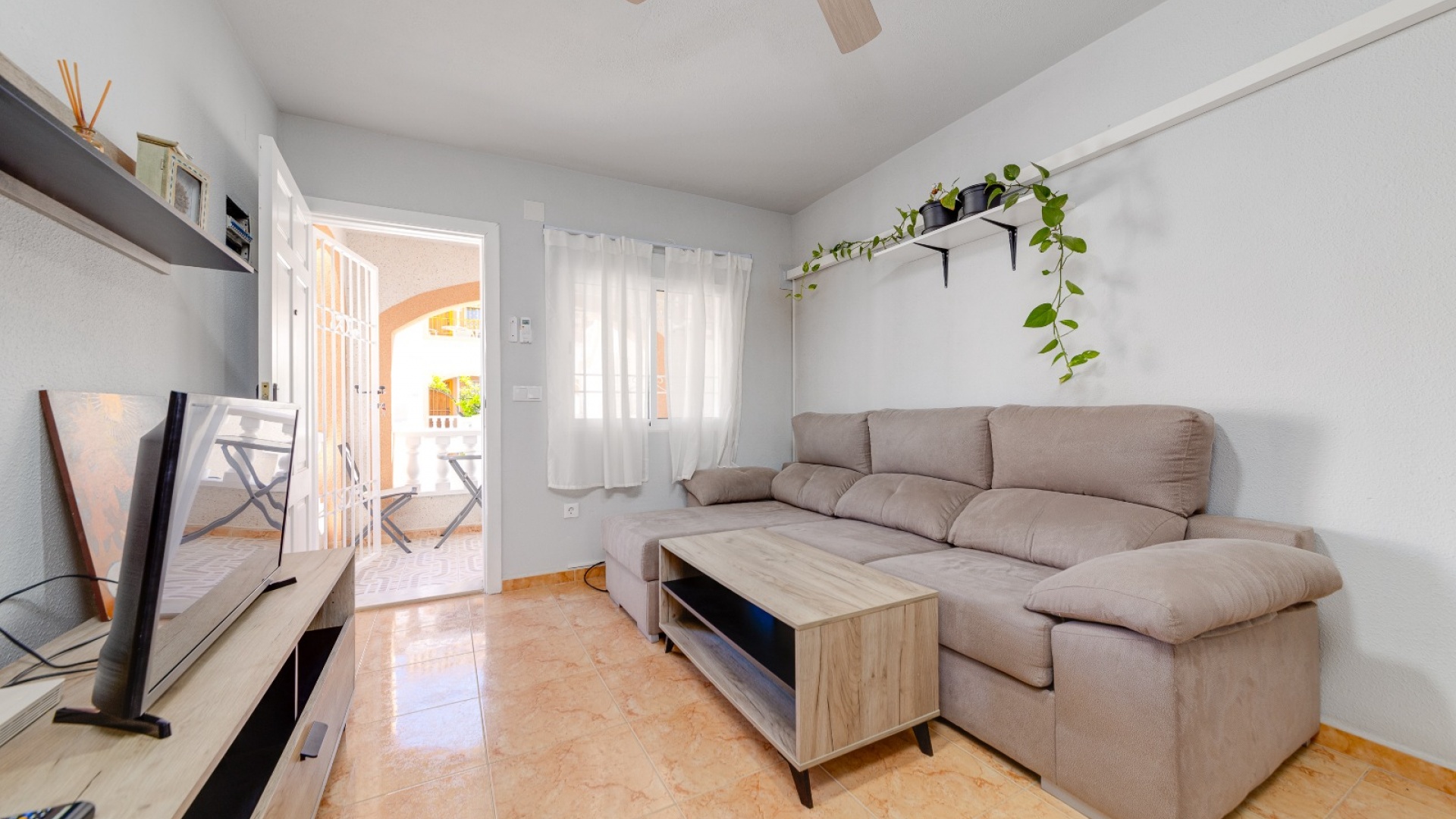 Återförsäljning - Lägenhet - Torrevieja - altos del limonar