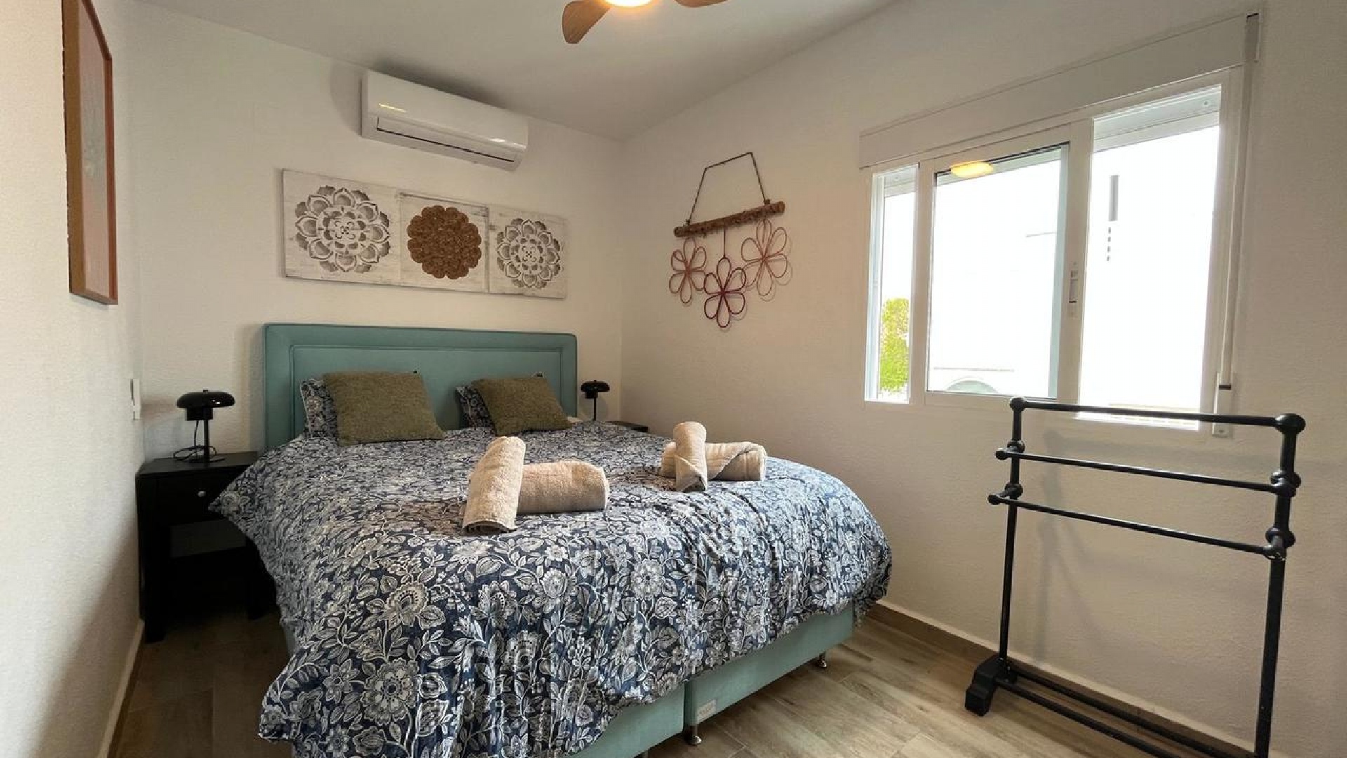 Återförsäljning - Lägenhet - Torrevieja - Beachside Torrevieja