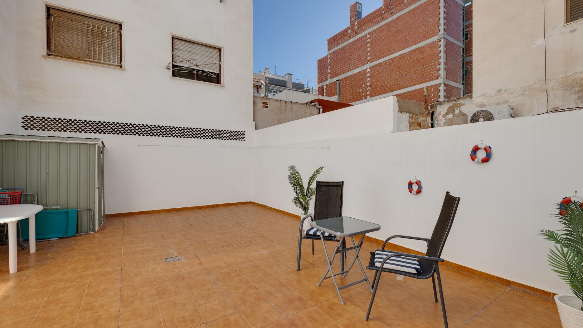 Återförsäljning - Lägenhet - Torrevieja - Beachside Torrevieja