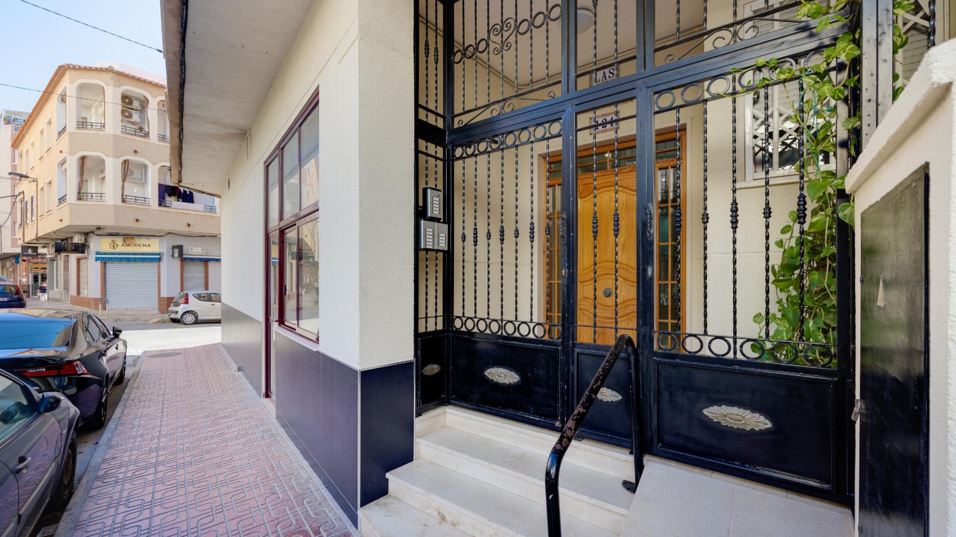 Återförsäljning - Lägenhet - Torrevieja - Beachside Torrevieja