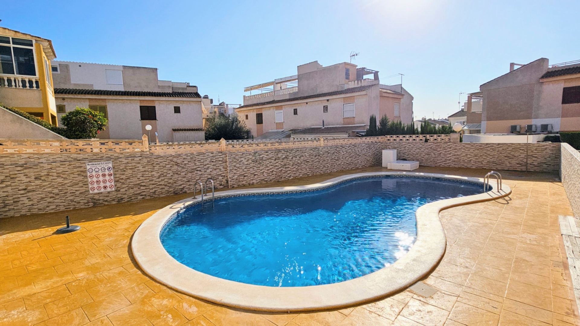 Återförsäljning - Lägenhet - Torrevieja - Beachside Torrevieja