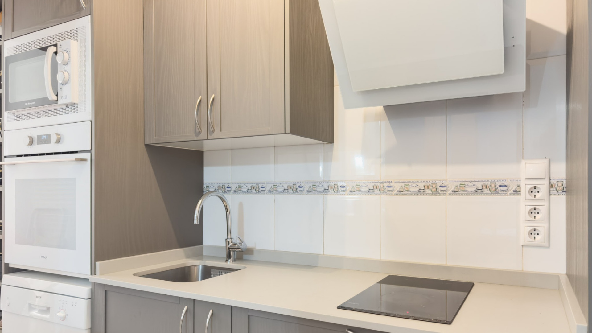 Återförsäljning - Lägenhet - Torrevieja - Beachside Torrevieja