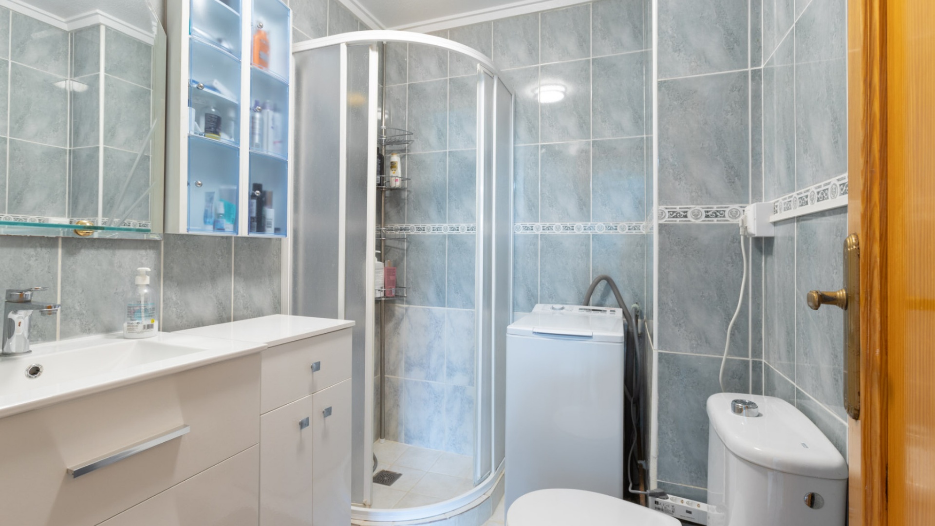 Återförsäljning - Lägenhet - Torrevieja - Beachside Torrevieja