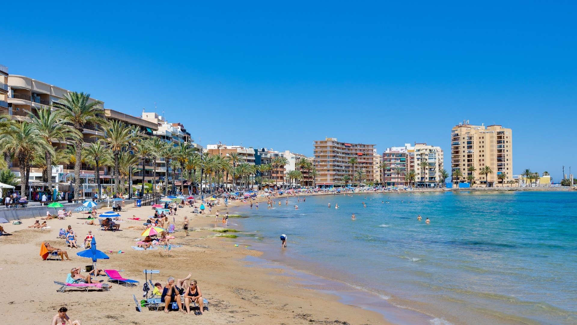 Återförsäljning - Lägenhet - Torrevieja - Beachside Torrevieja